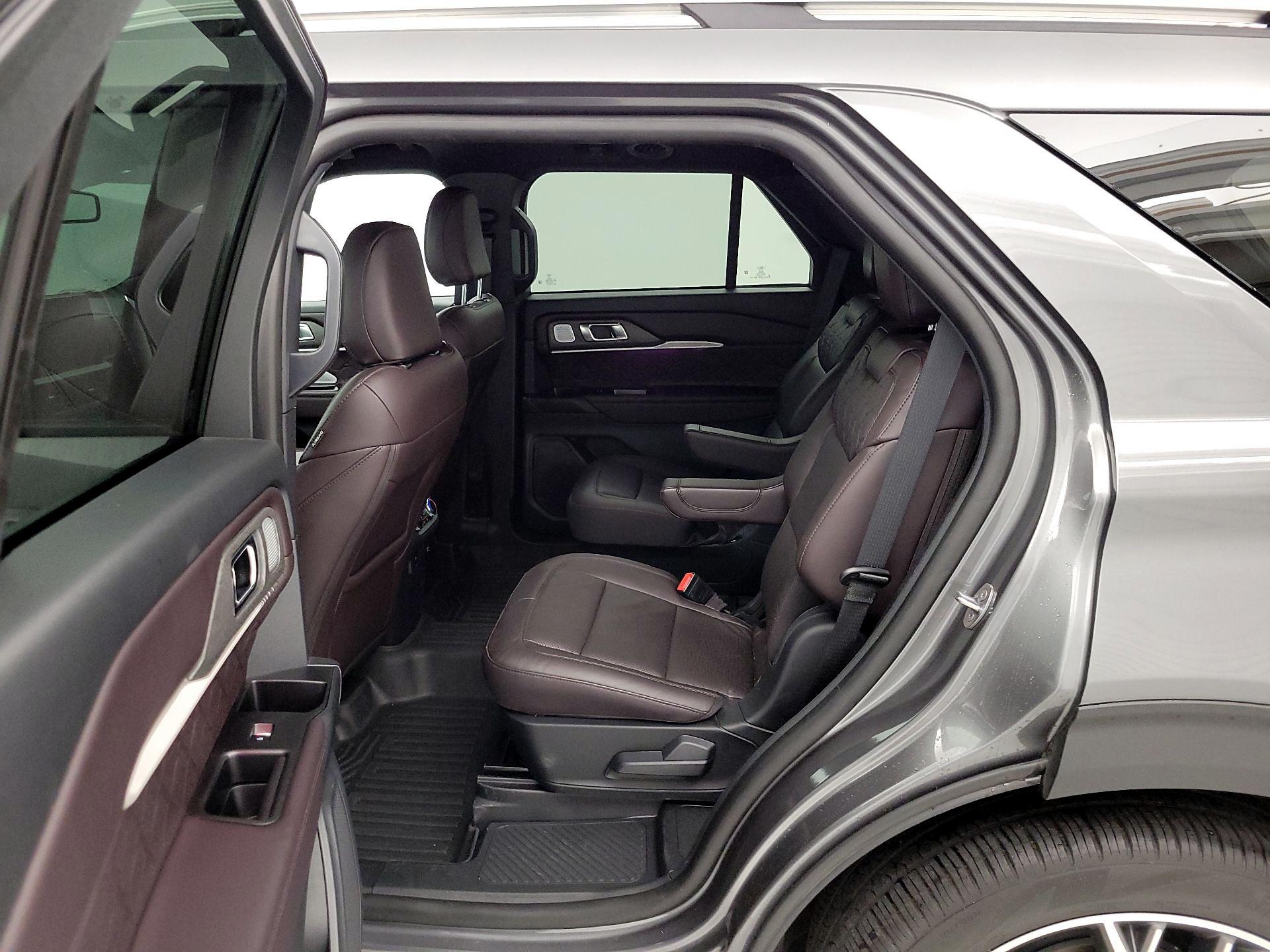 Thumbnail: 2025 Ford Explorer - 20