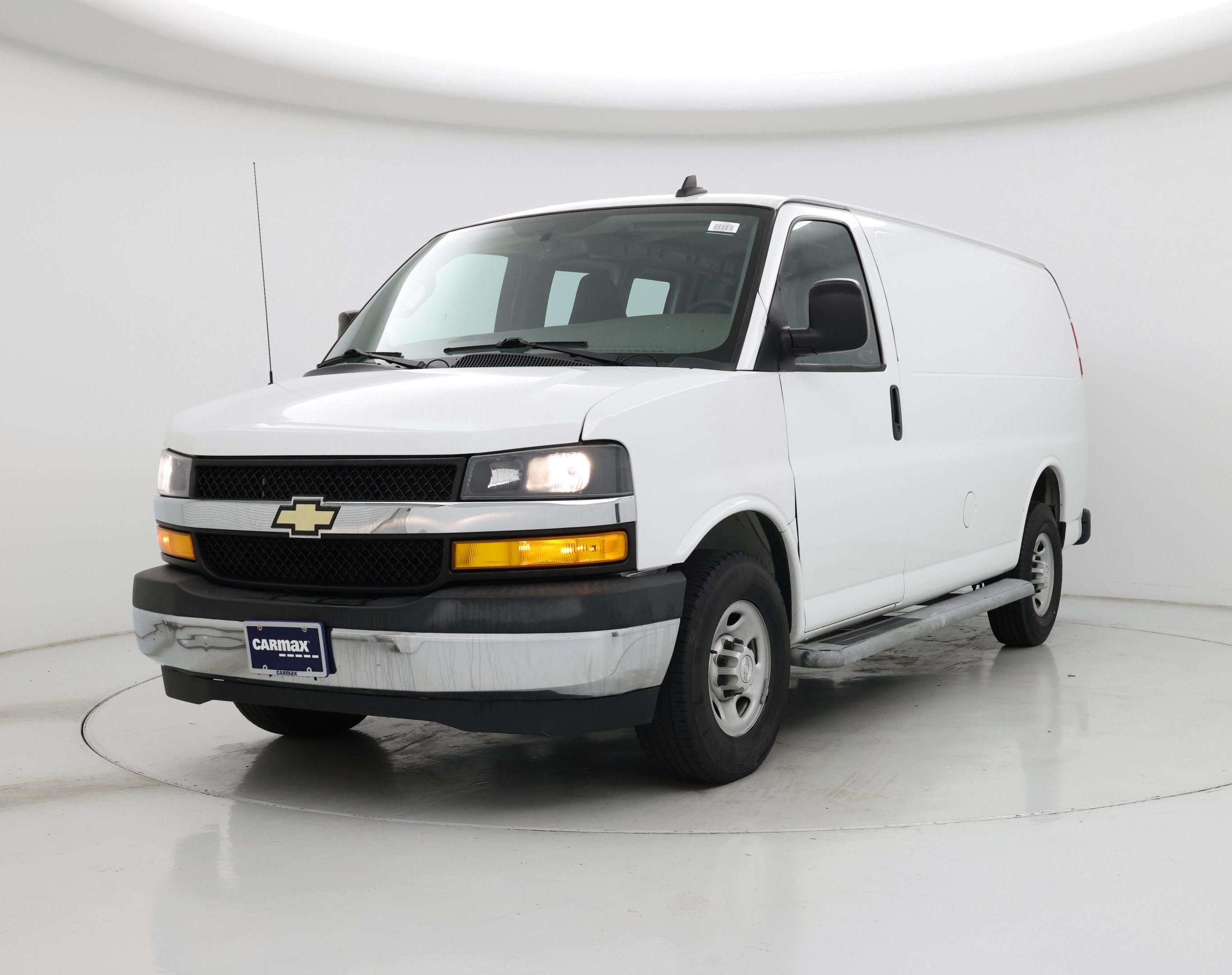 Thumbnail: 2019 Chevrolet Express - 4