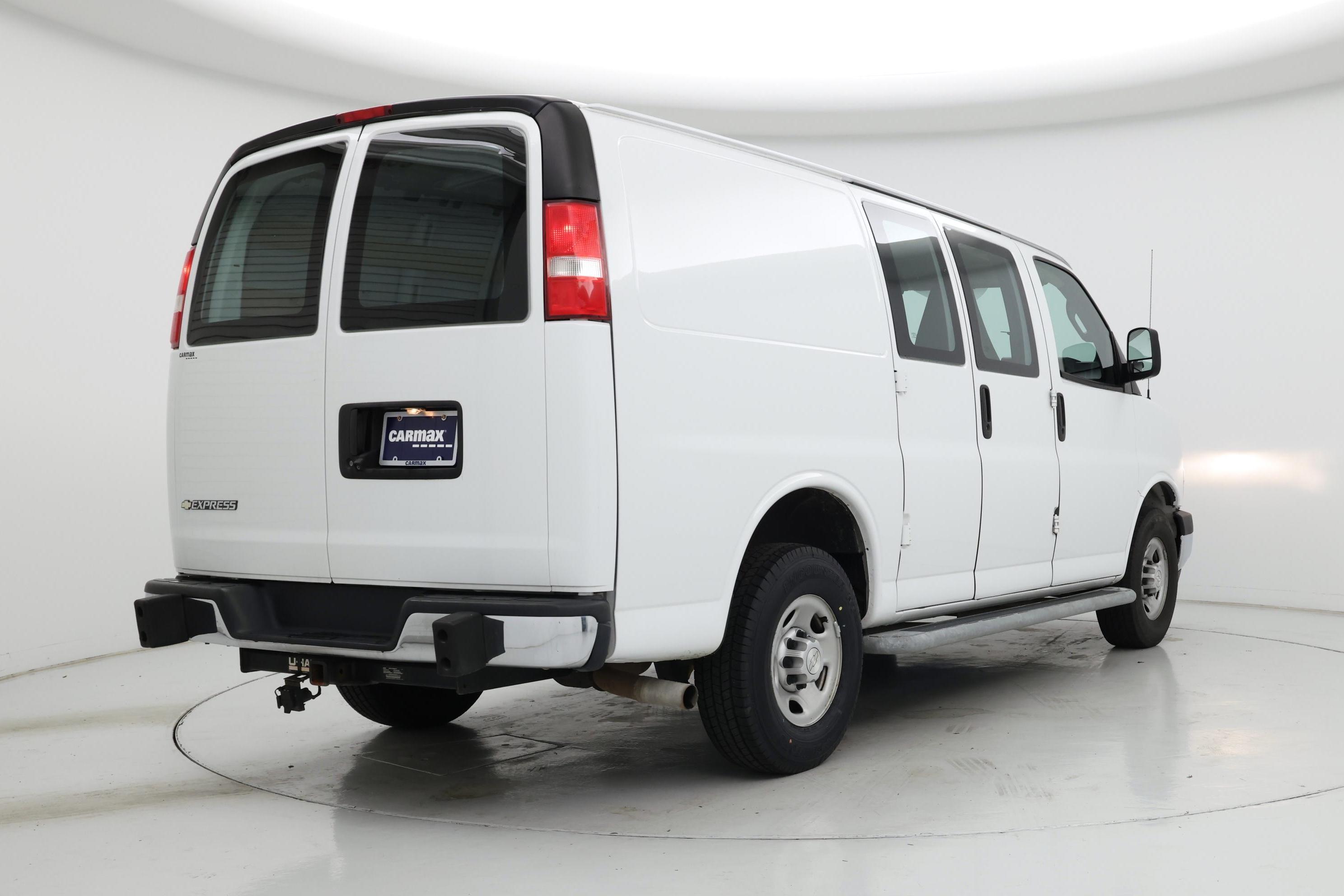 Thumbnail: 2019 Chevrolet Express - 8