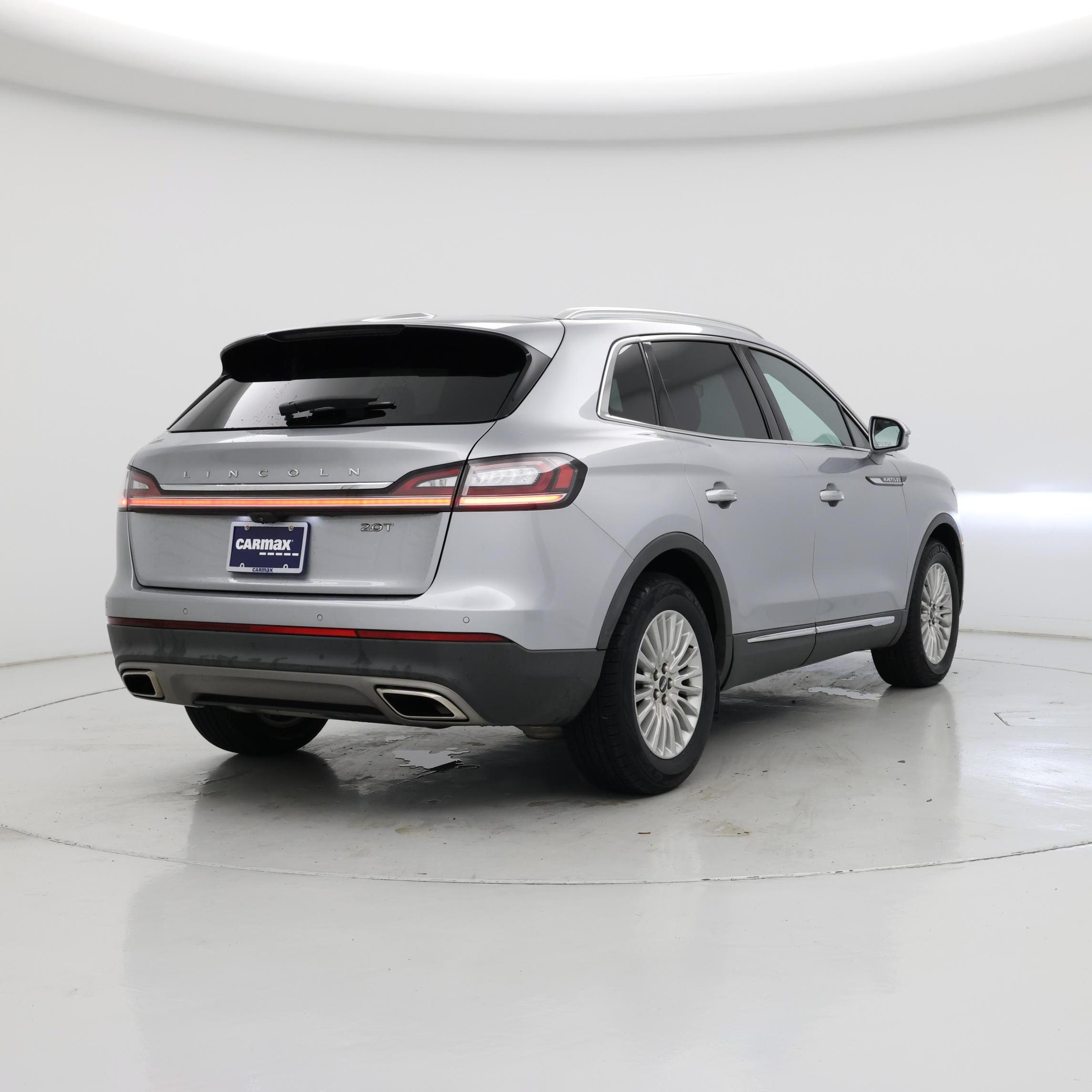 Thumbnail: 2020 Lincoln Nautilus - 8