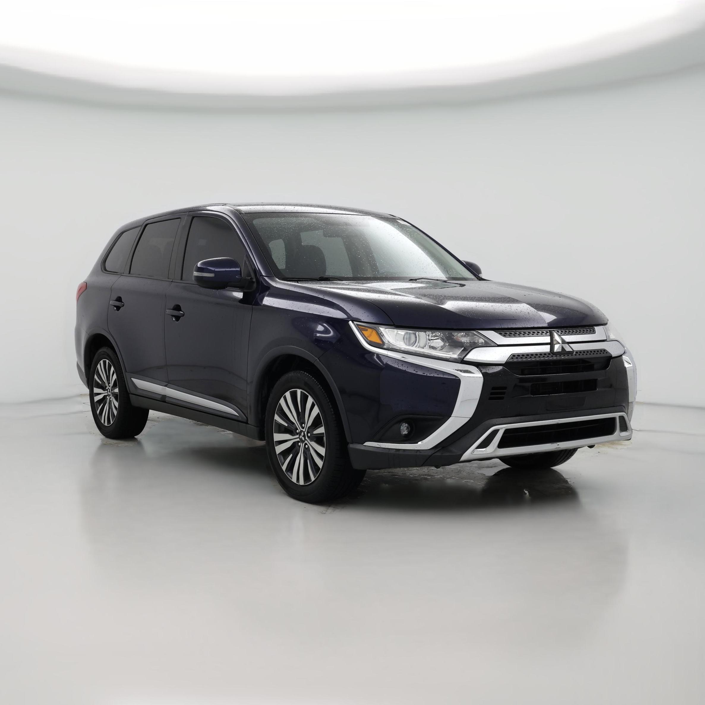 Thumbnail: 2019 Mitsubishi Outlander - 1