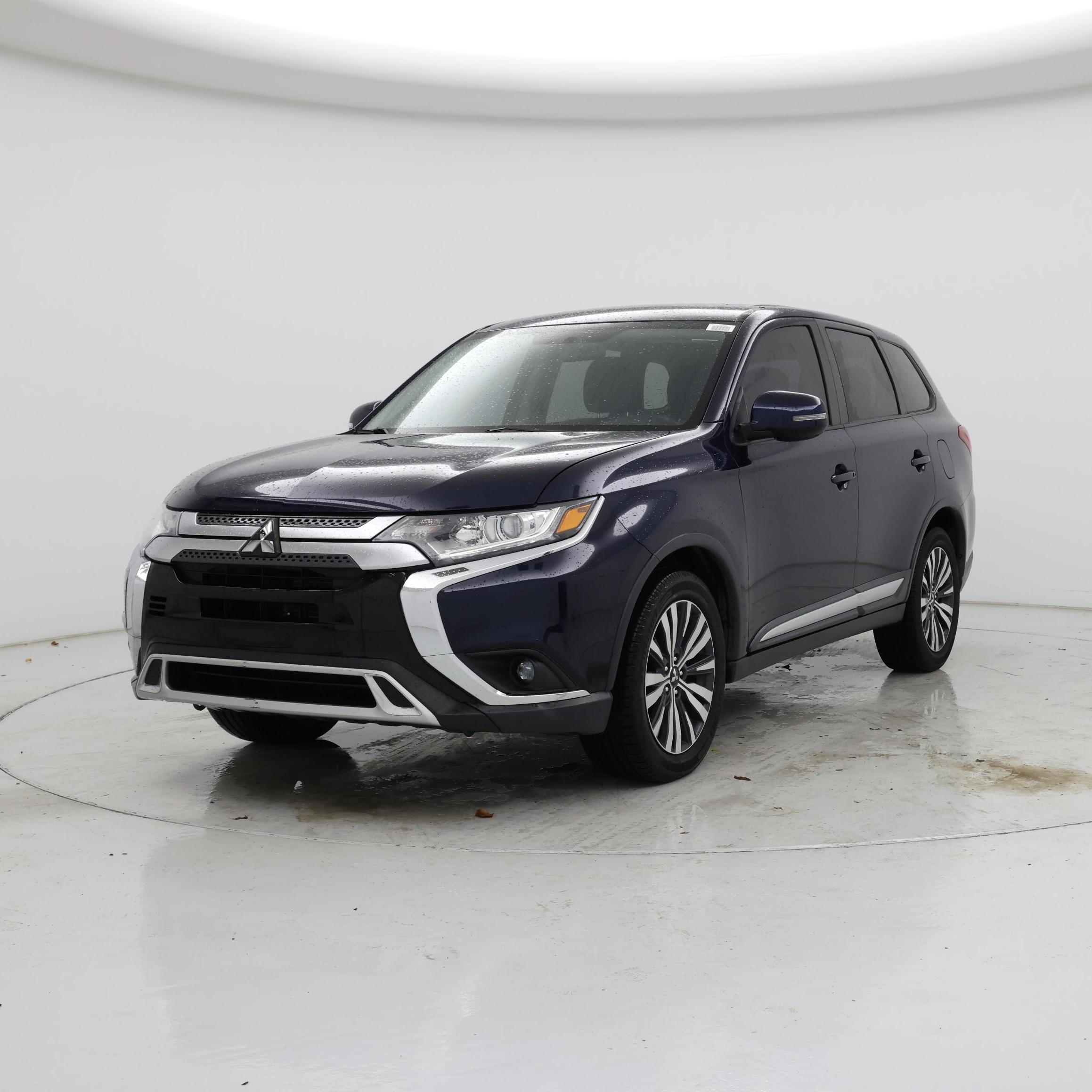 Thumbnail: 2019 Mitsubishi Outlander - 4