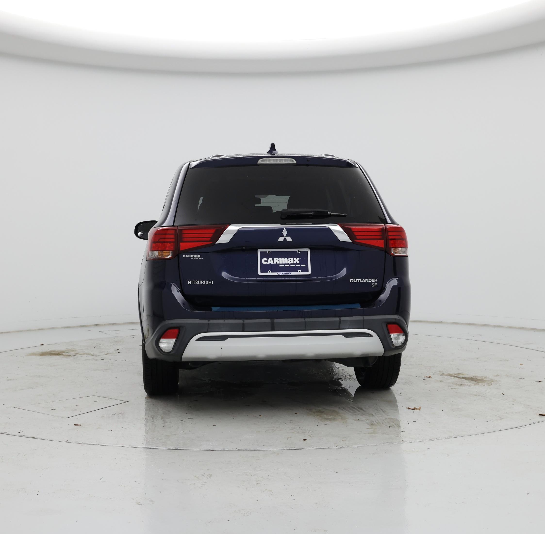 Thumbnail: 2019 Mitsubishi Outlander - 6