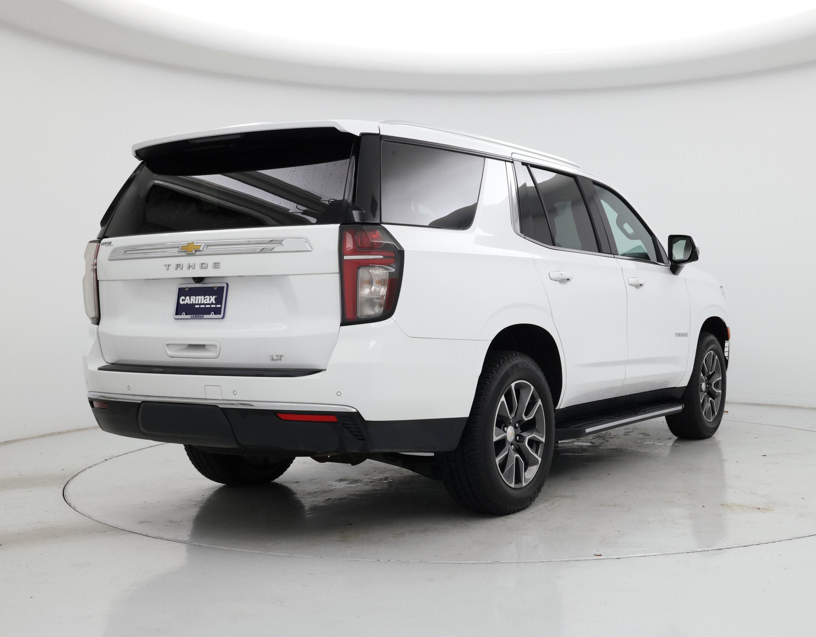 Thumbnail: 2023 Chevrolet Tahoe - 8