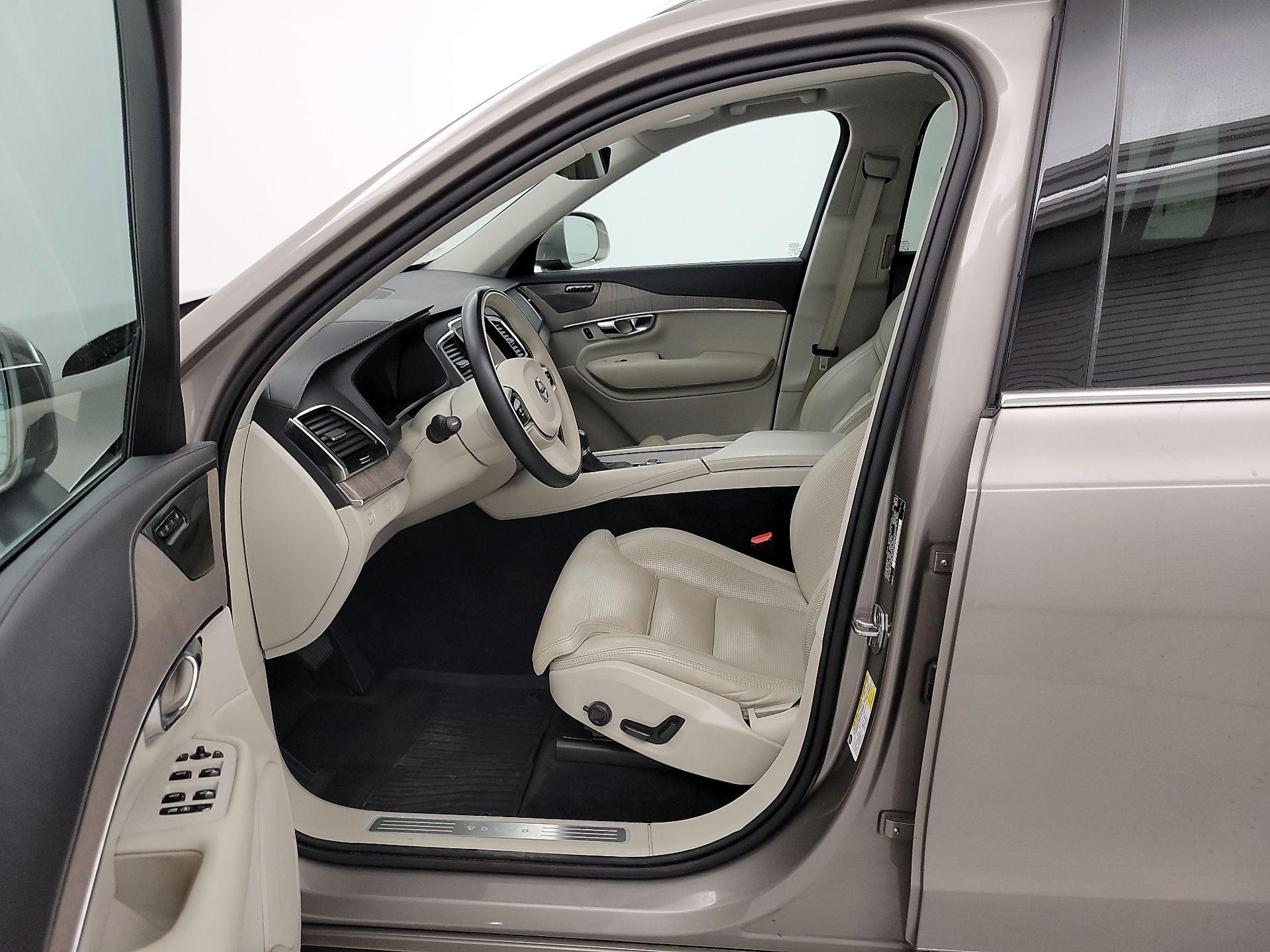 Thumbnail: 2021 Volvo XC90 - 11