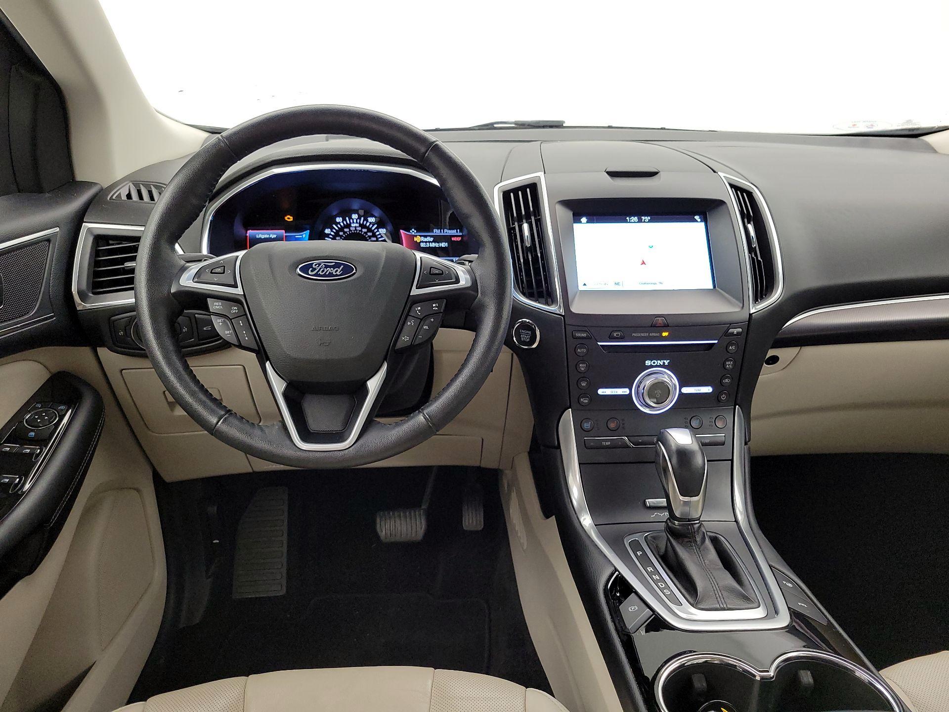 Thumbnail: 2017 Ford Edge - 10