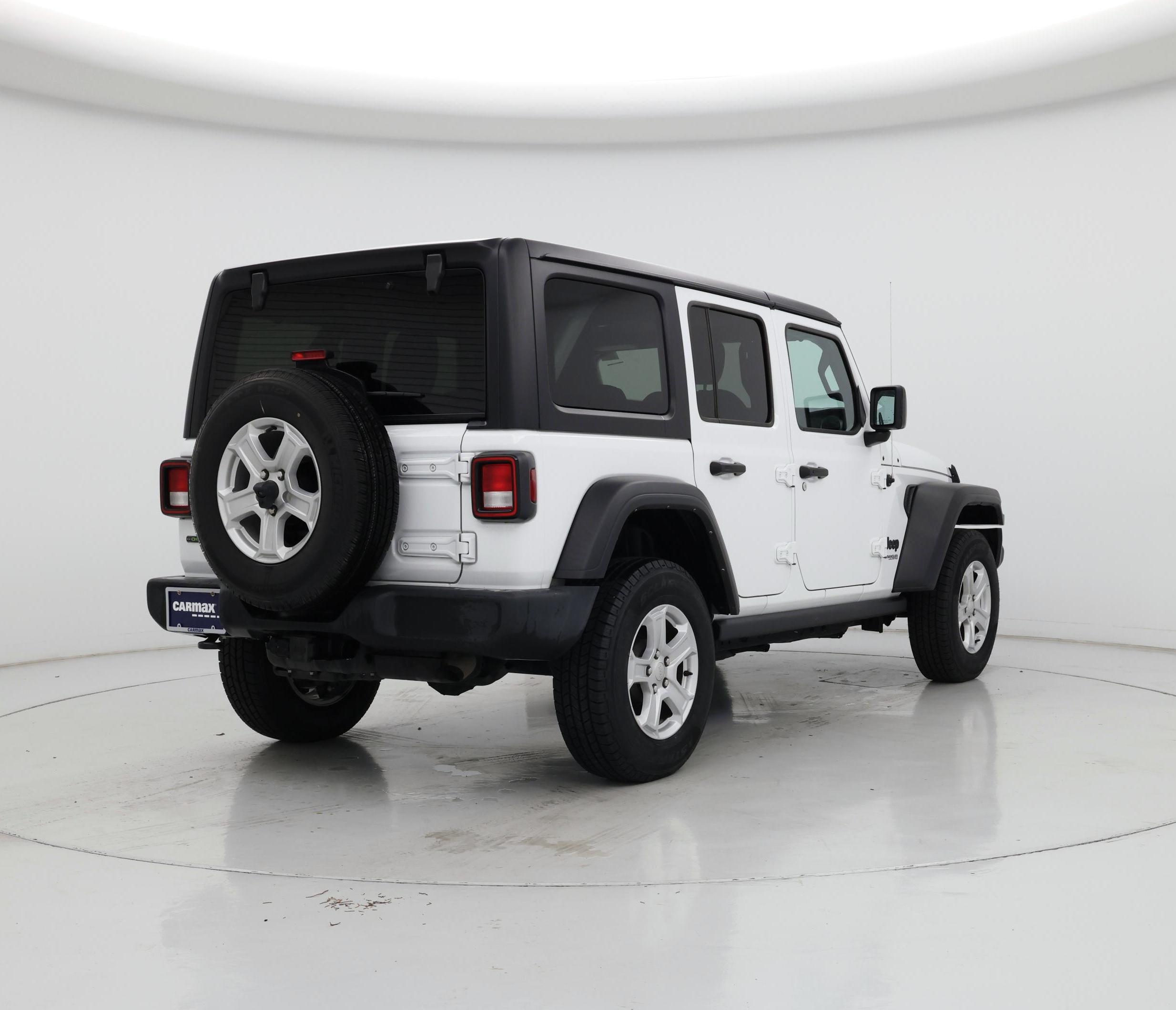 Thumbnail: 2022 Jeep Wrangler - 8