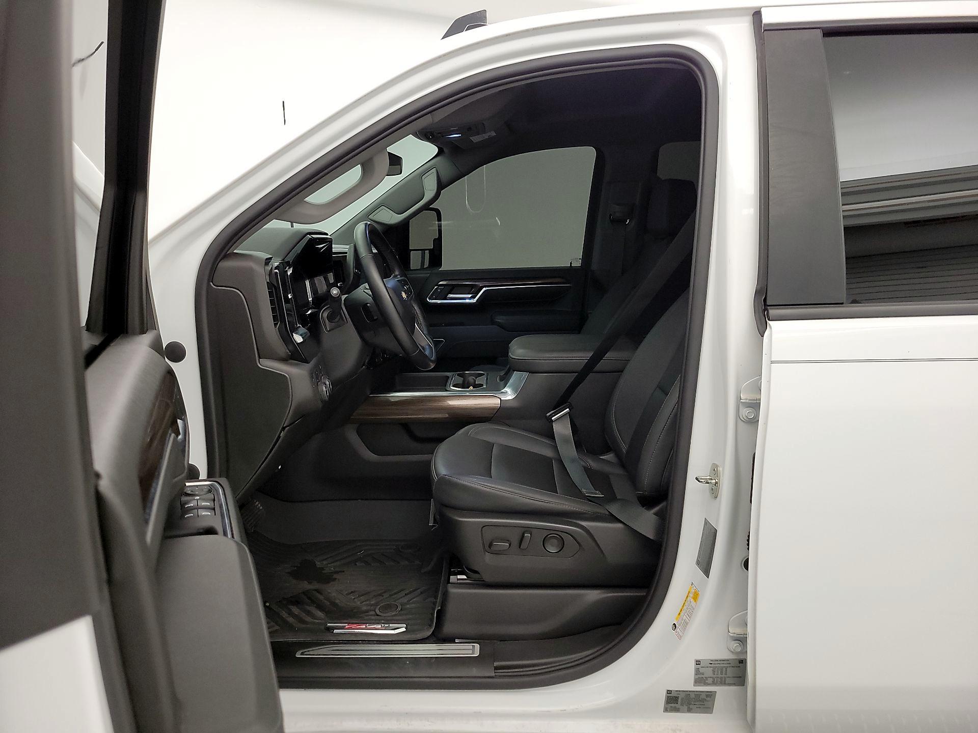 Thumbnail: 2024 Chevrolet Silverado 2500 - 11
