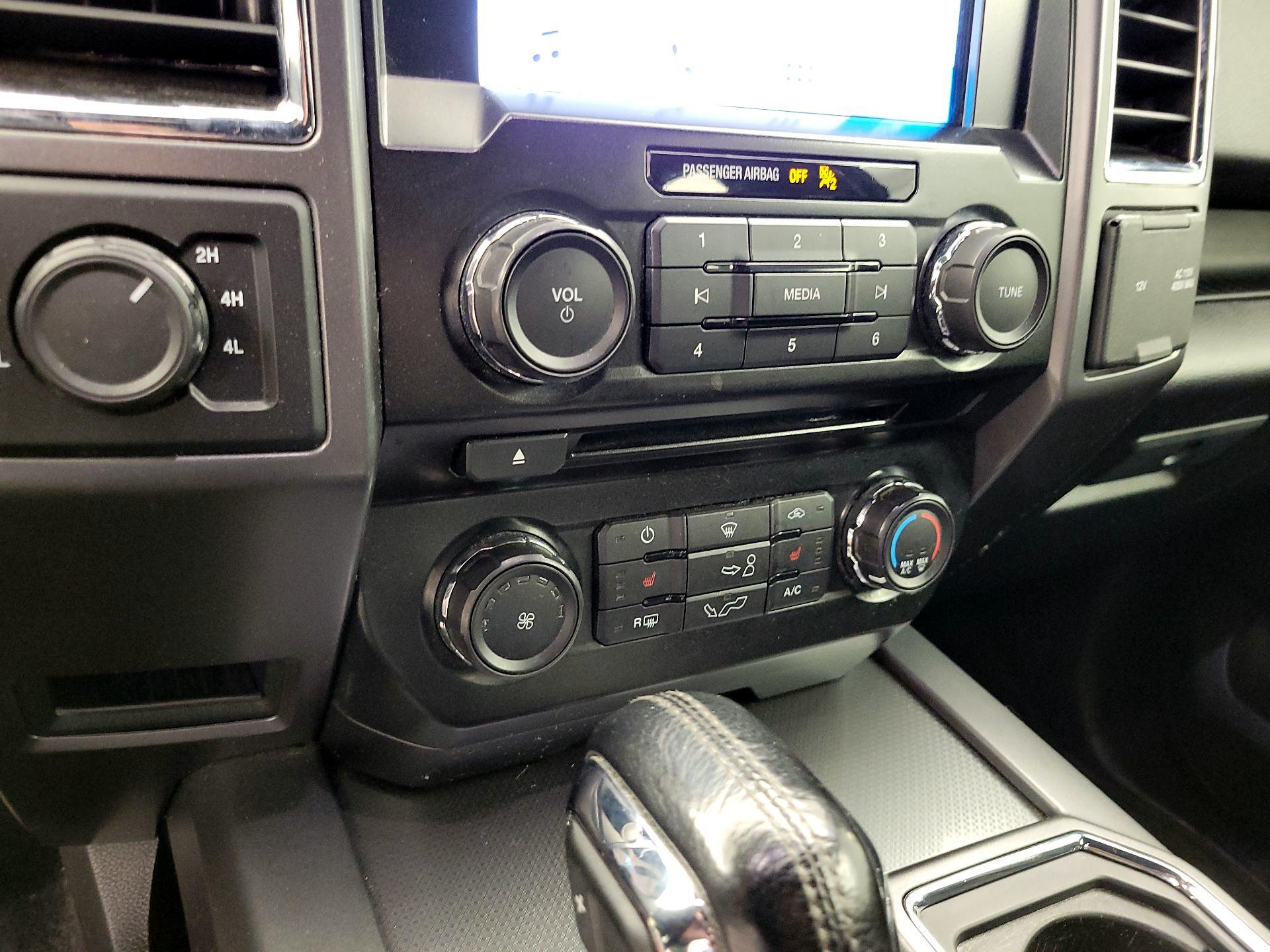 Thumbnail: 2016 Ford F-150 - 16