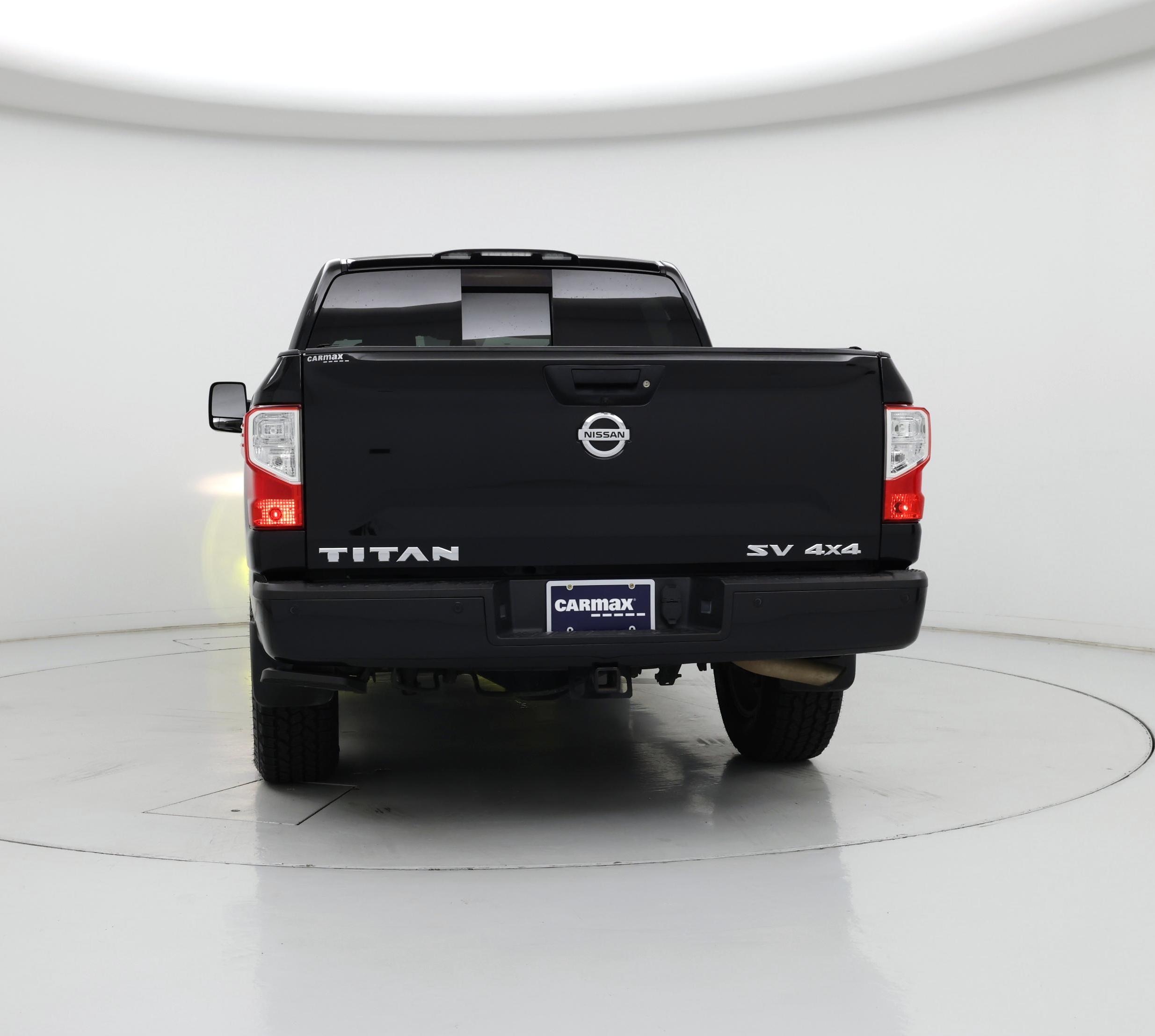 Thumbnail: 2018 Nissan Titan - 6