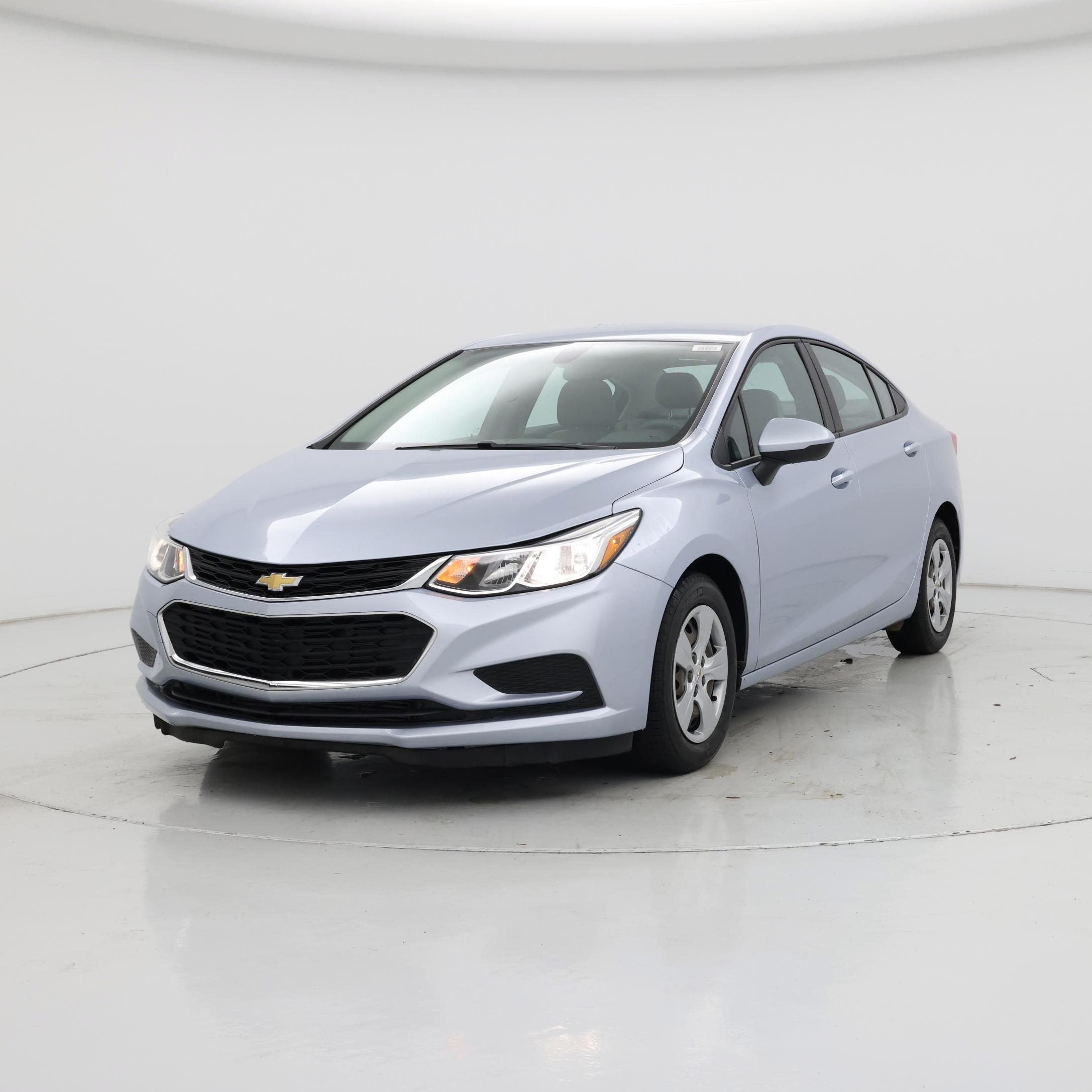 Thumbnail: 2017 Chevrolet Cruze - 4