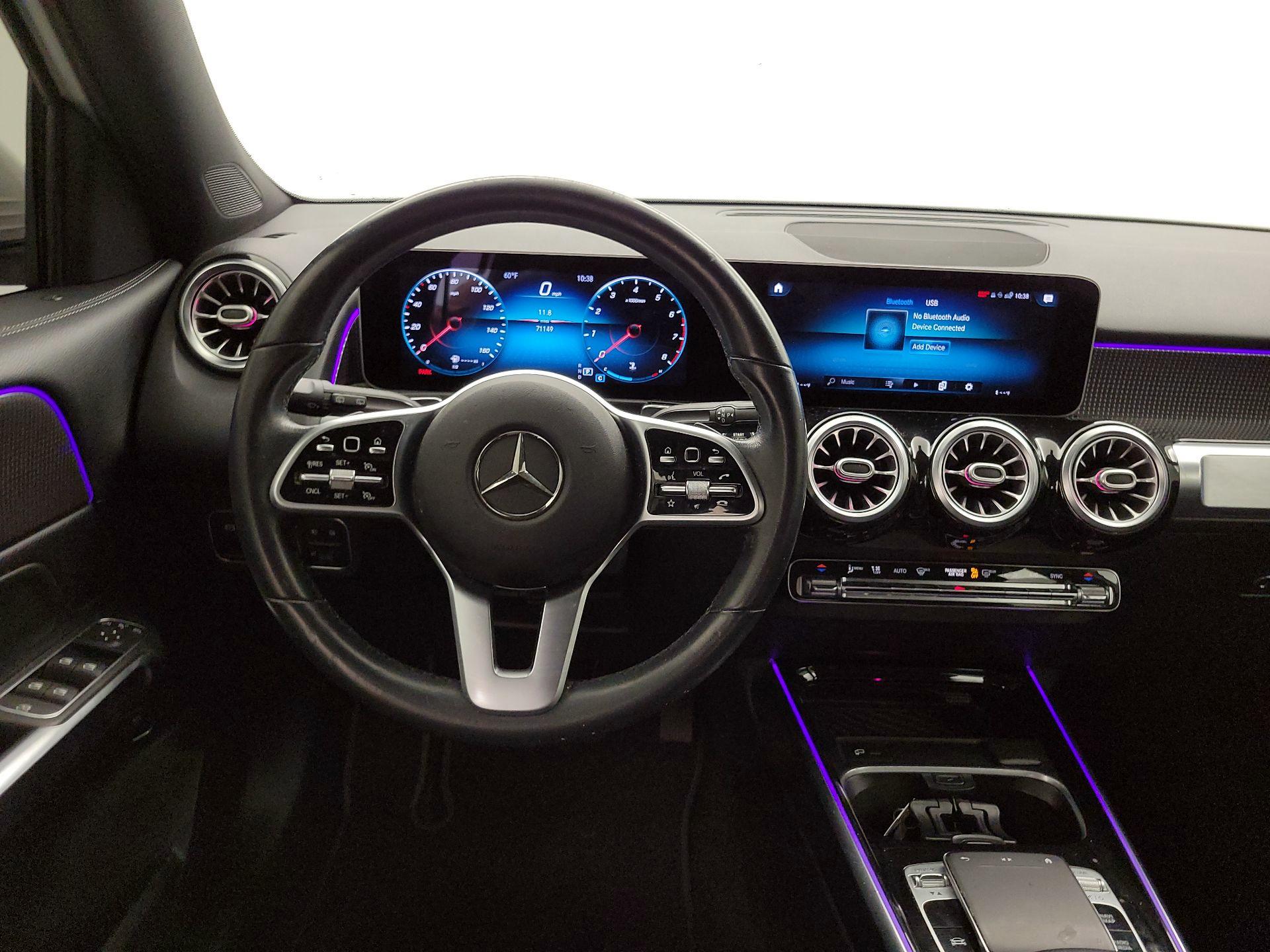 Thumbnail: 2020 Mercedes-Benz GLB - 10
