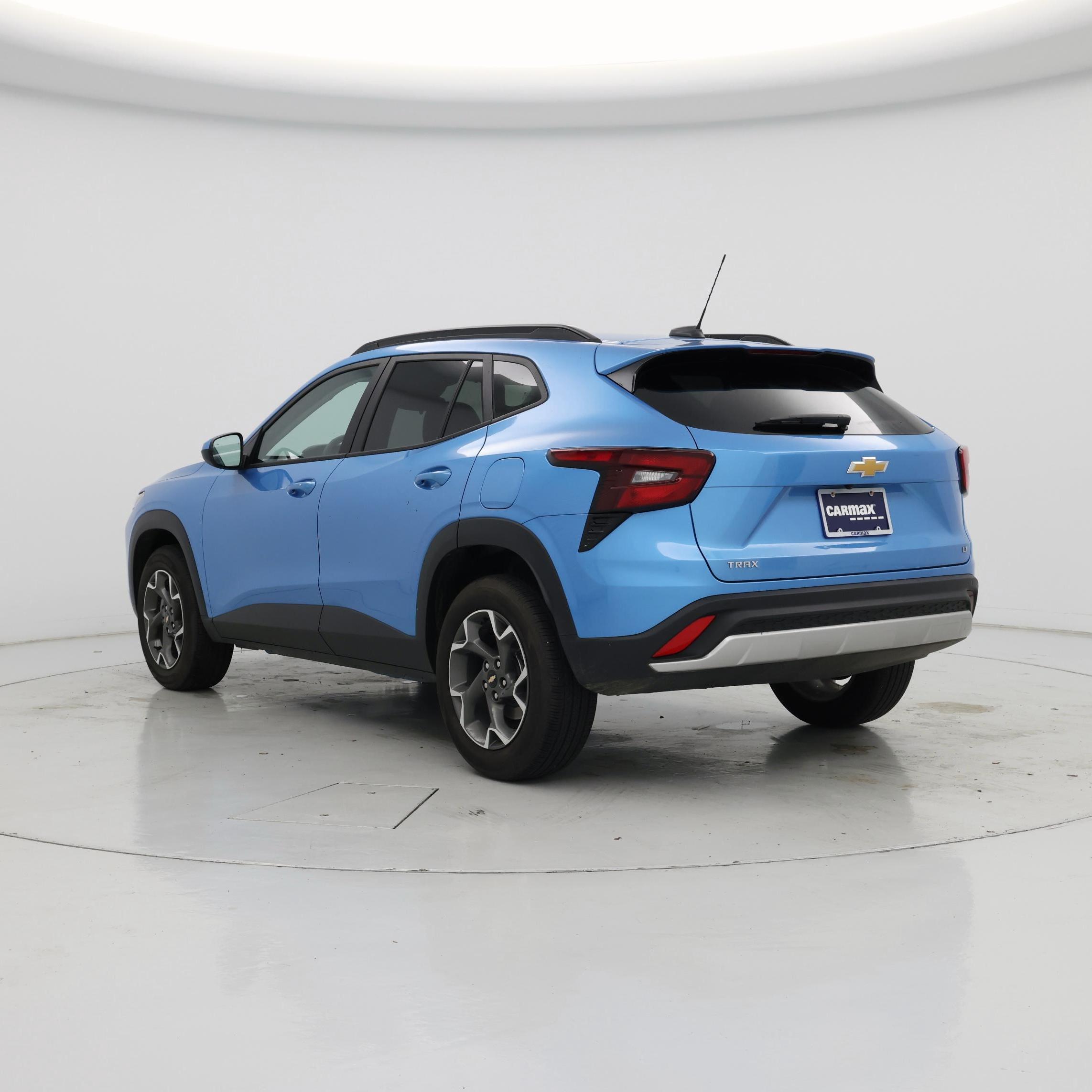 Thumbnail: 2025 Chevrolet Trax - 2