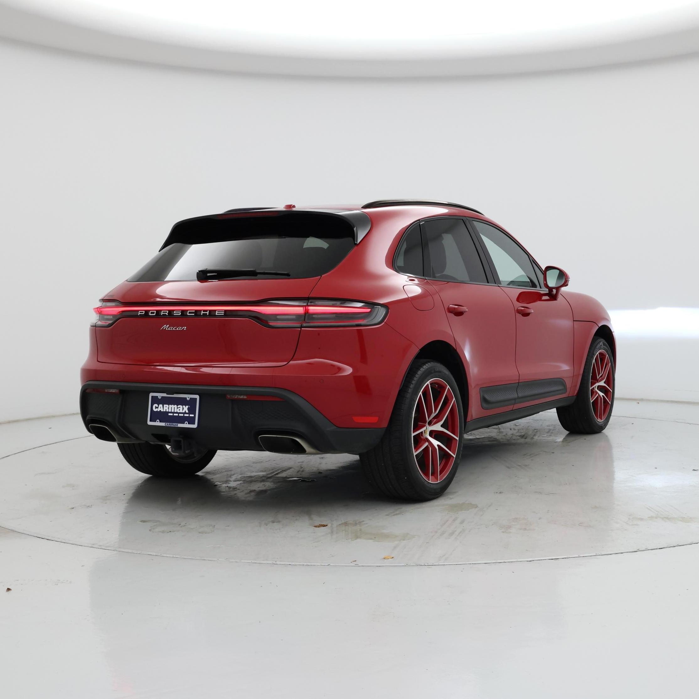 Thumbnail: 2022 Porsche Macan - 8