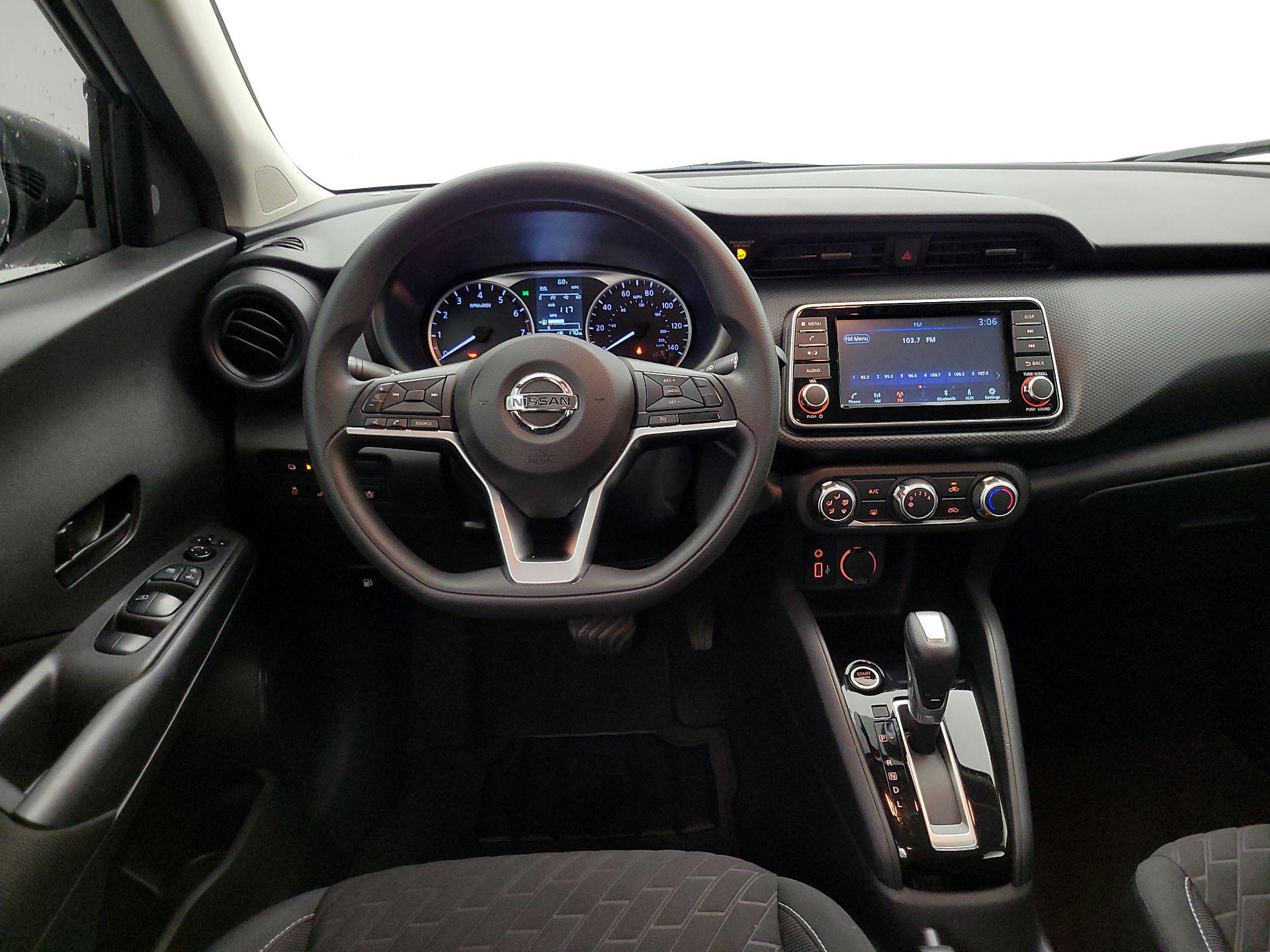 Thumbnail: 2021 Nissan Kicks - 10