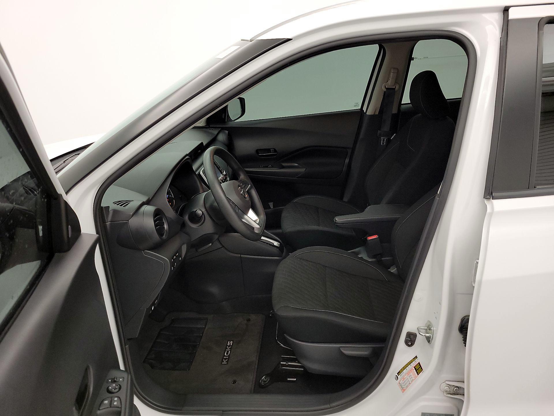 Thumbnail: 2021 Nissan Kicks - 11