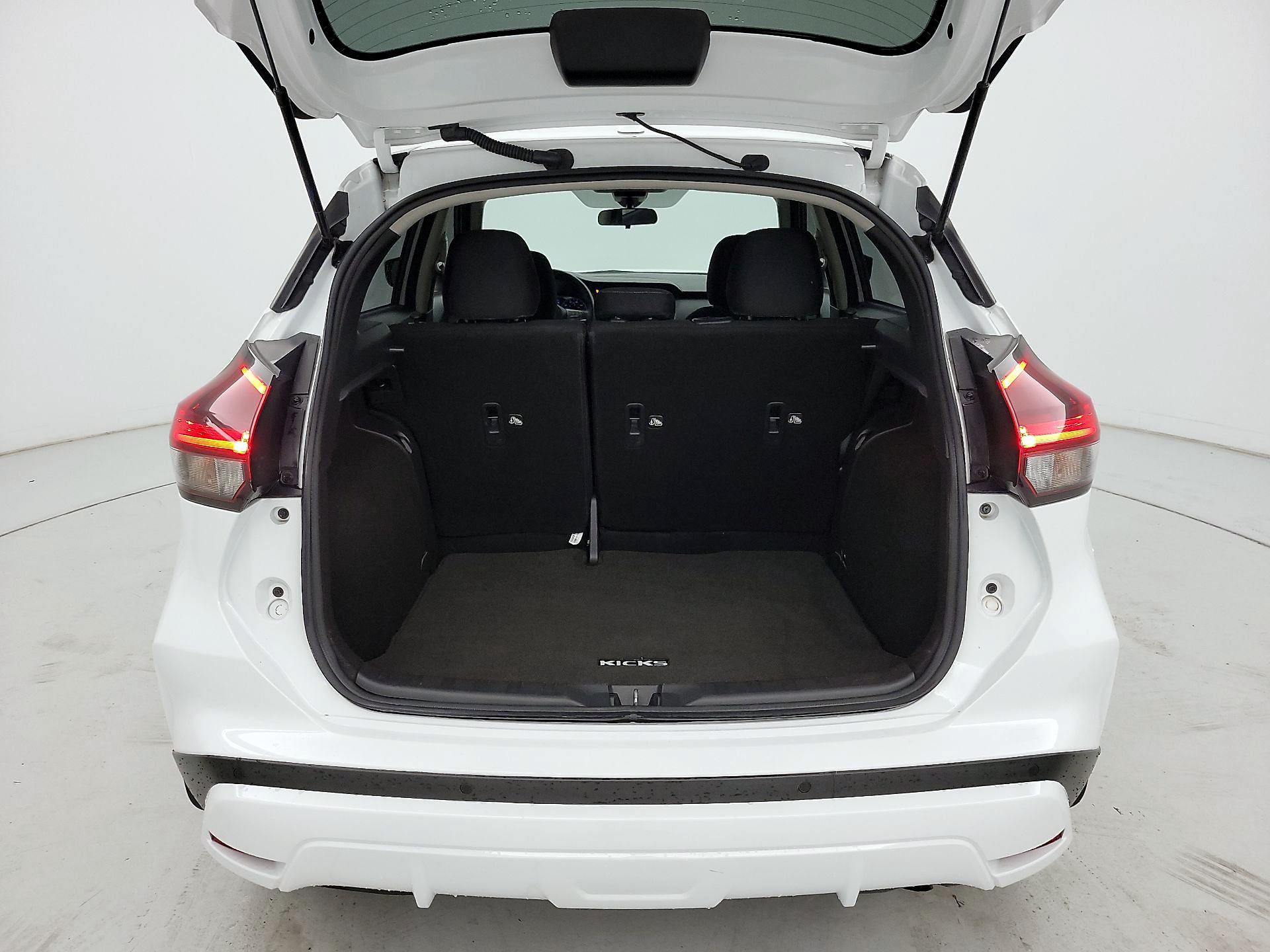 Thumbnail: 2021 Nissan Kicks - 20