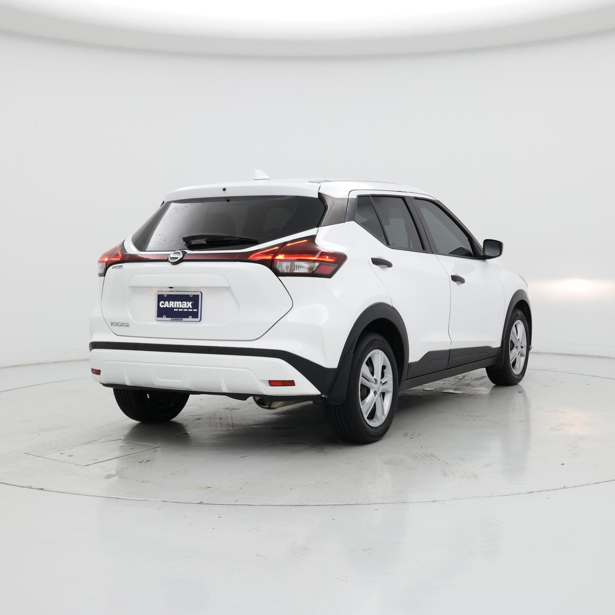 Thumbnail: 2021 Nissan Kicks - 8