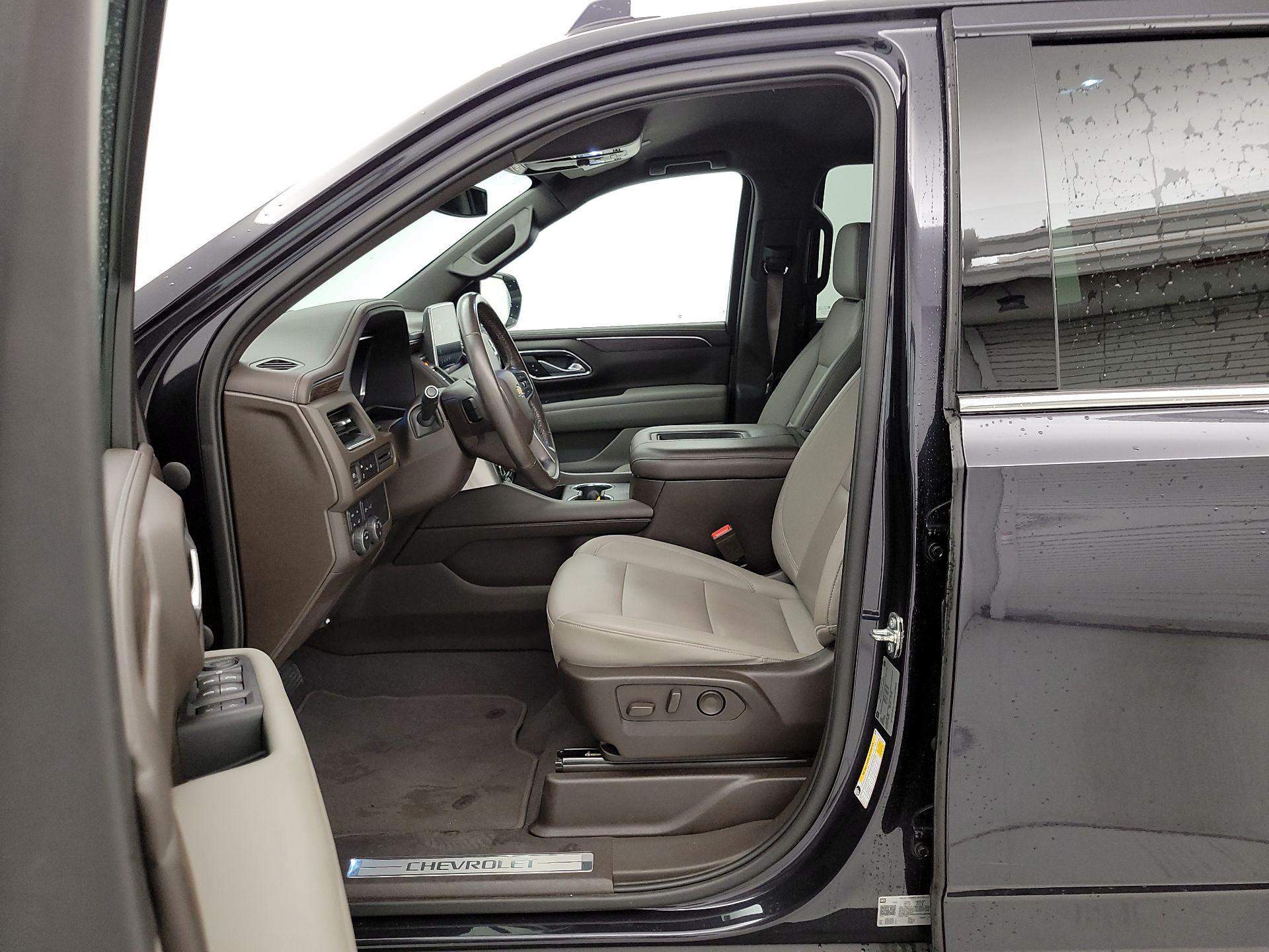 Thumbnail: 2023 Chevrolet Tahoe - 11