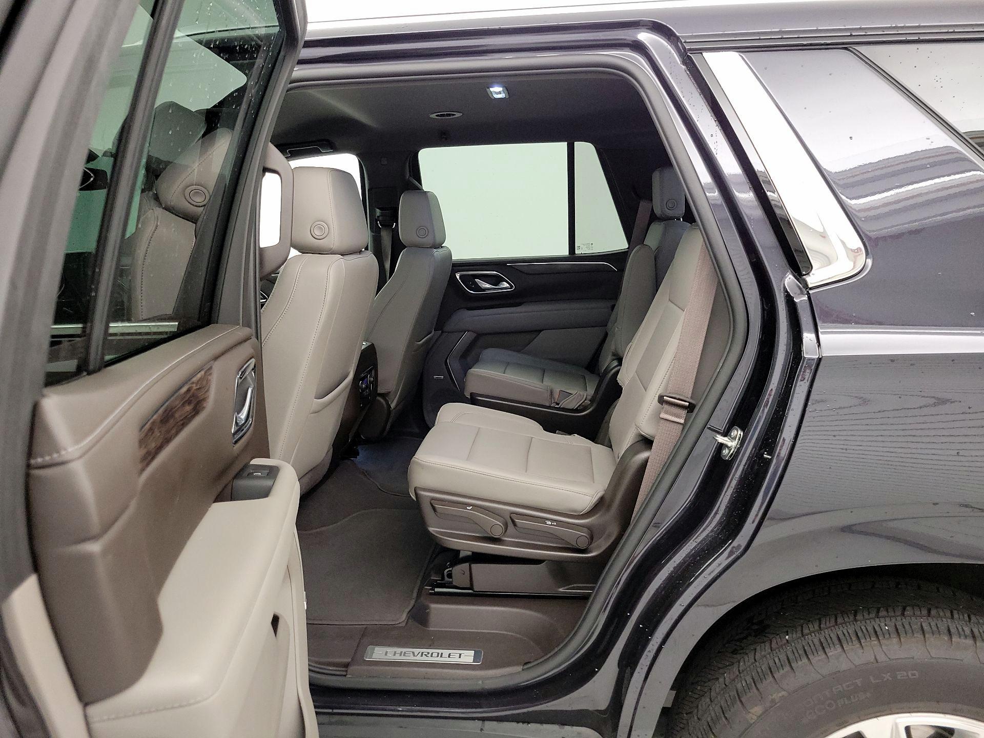 Thumbnail: 2023 Chevrolet Tahoe - 19