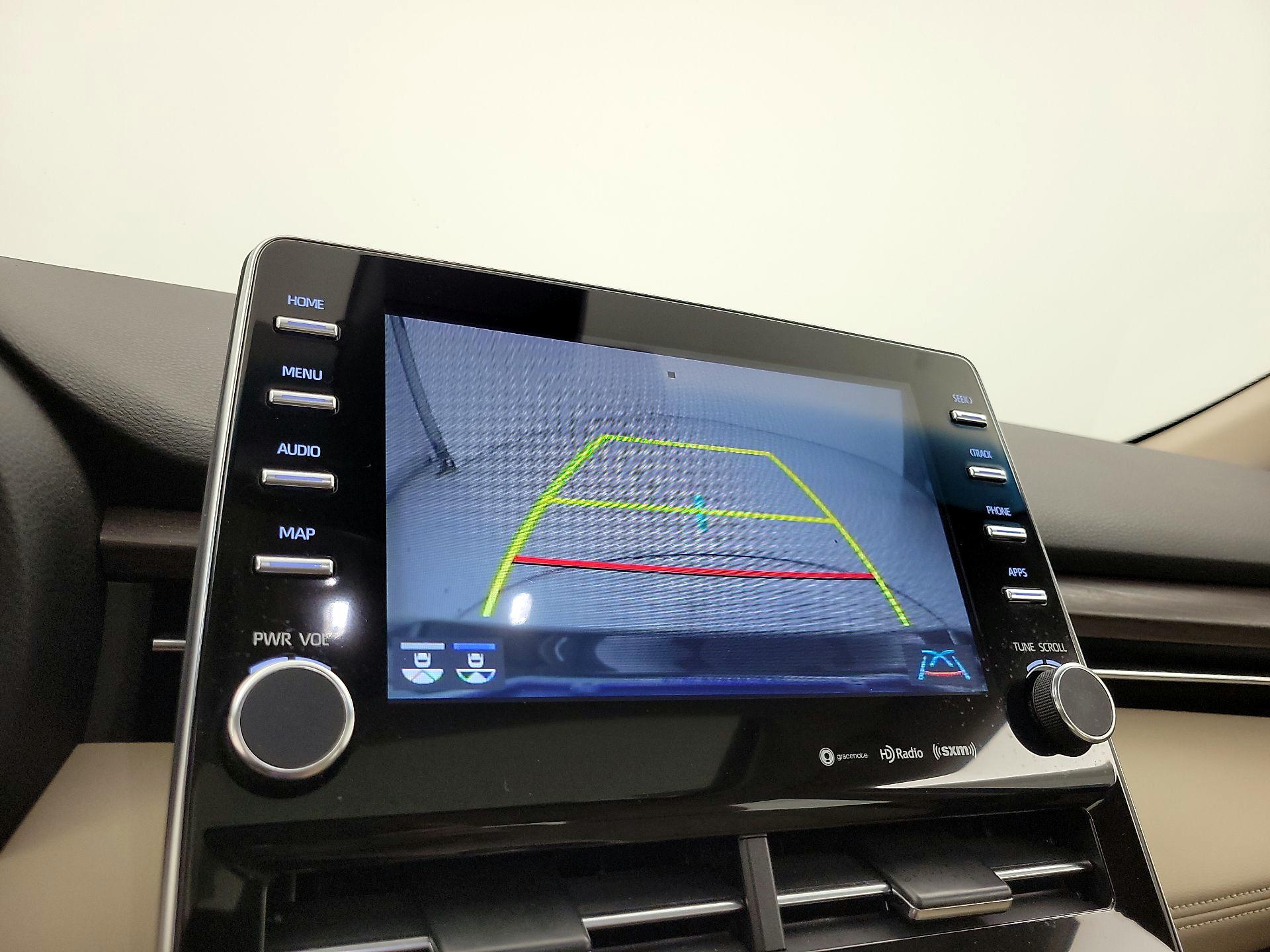 Thumbnail: 2021 Toyota Avalon - 14