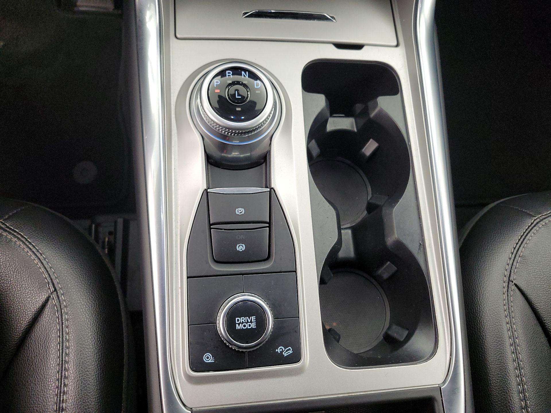 Thumbnail: 2023 Ford Explorer - 18