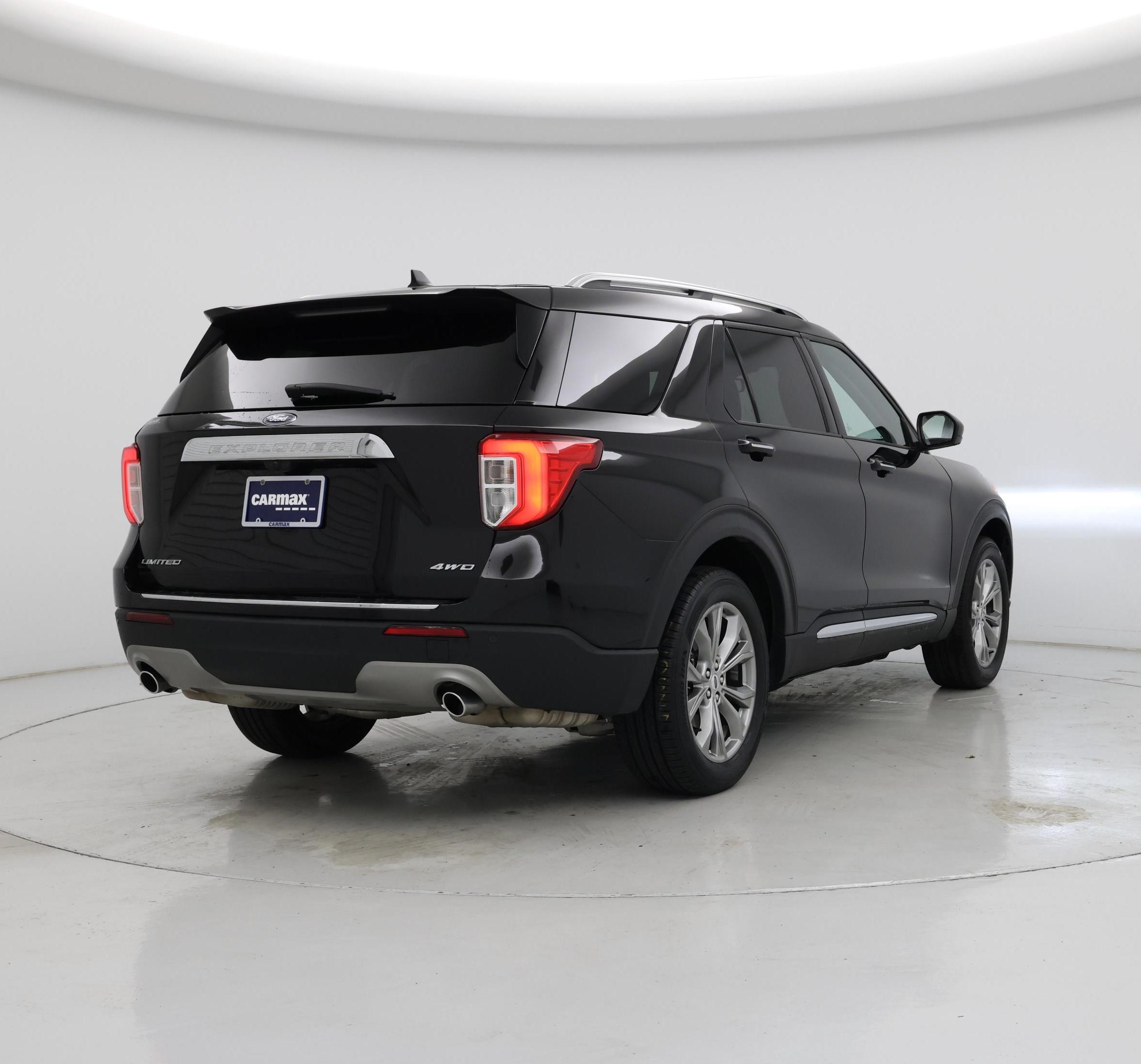 Thumbnail: 2023 Ford Explorer - 8