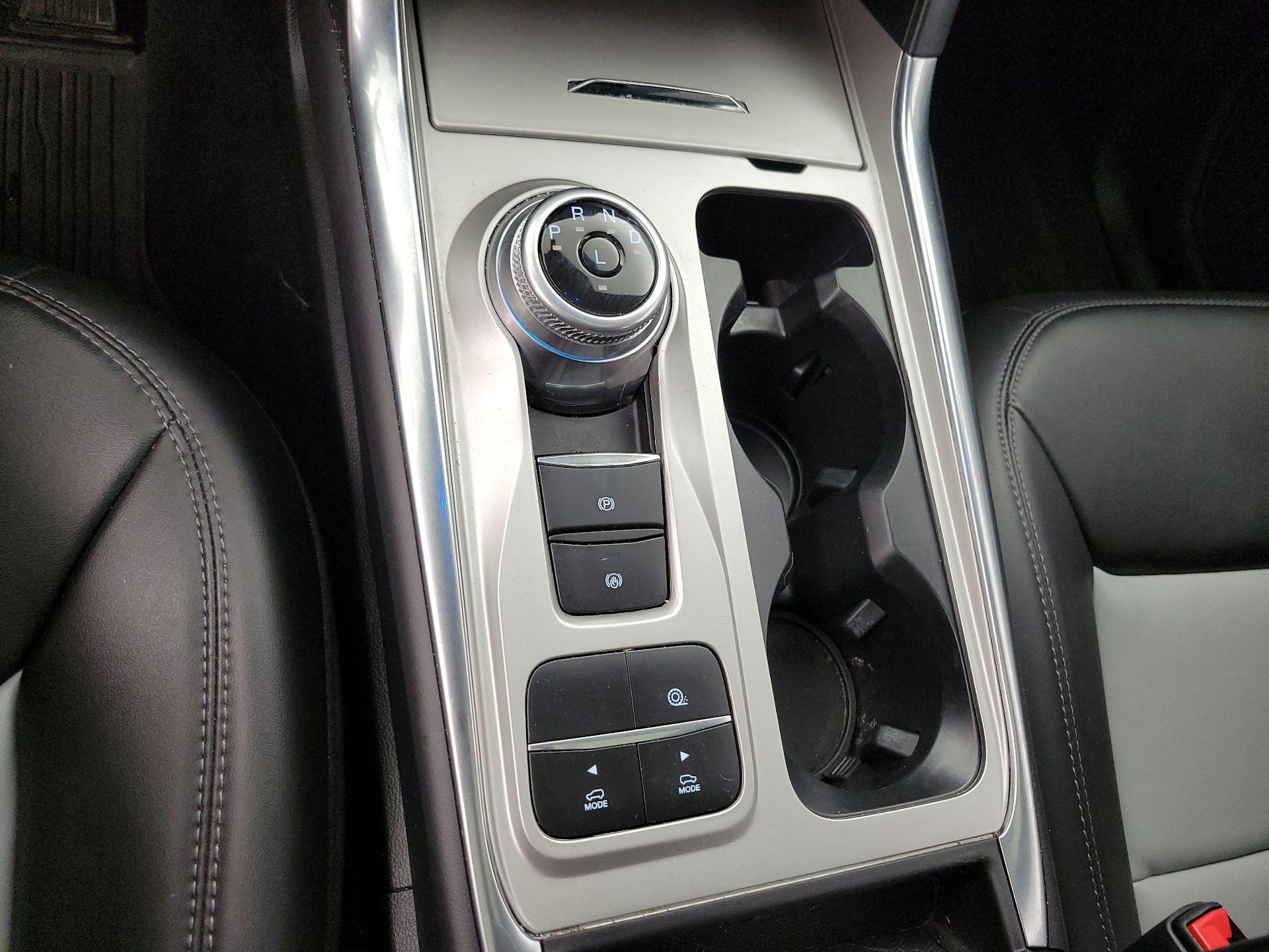 Thumbnail: 2023 Ford Explorer - 18