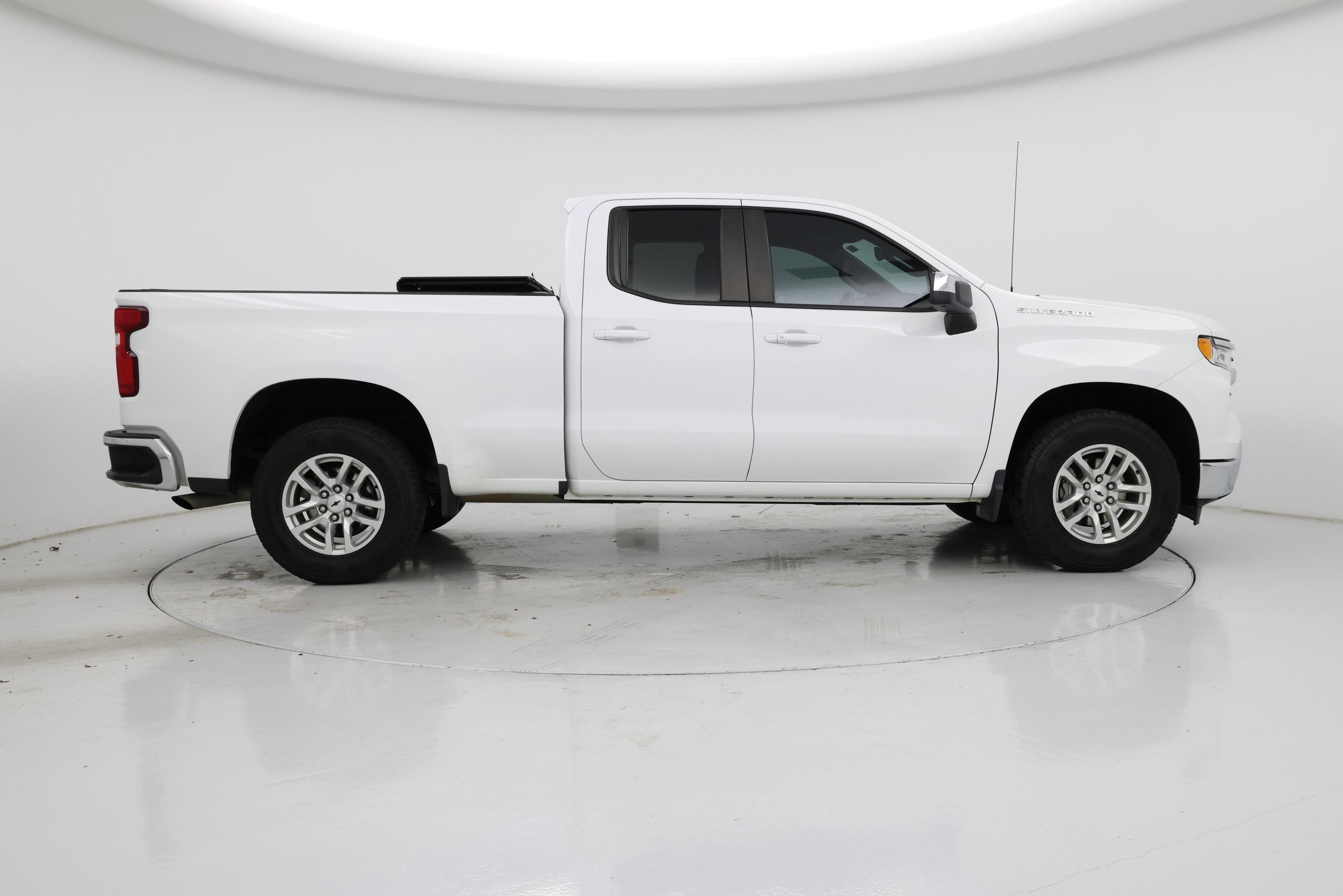 Thumbnail: 2022 Chevrolet Silverado 1500 - 7