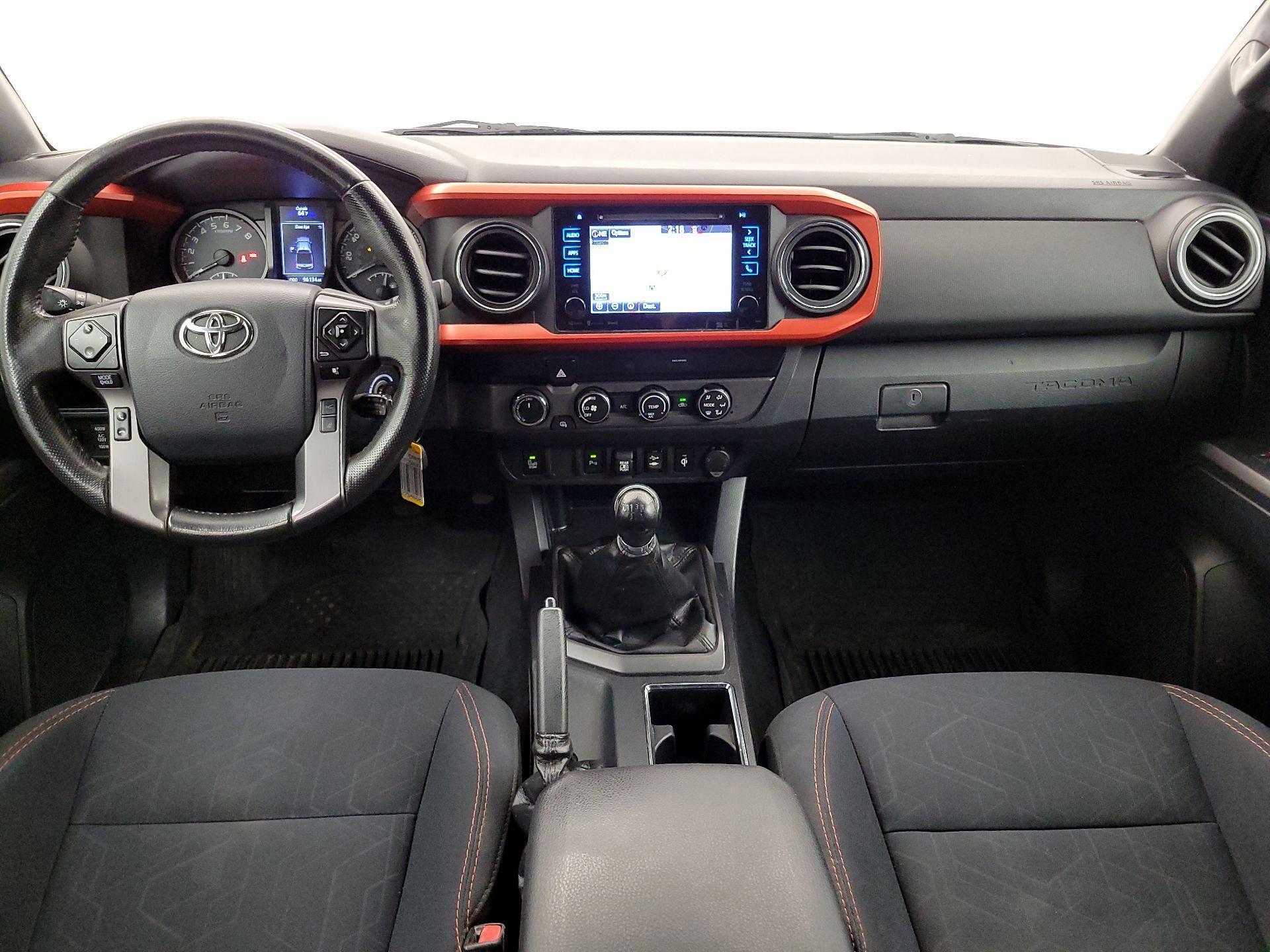 Thumbnail: 2019 Toyota Tacoma - 9