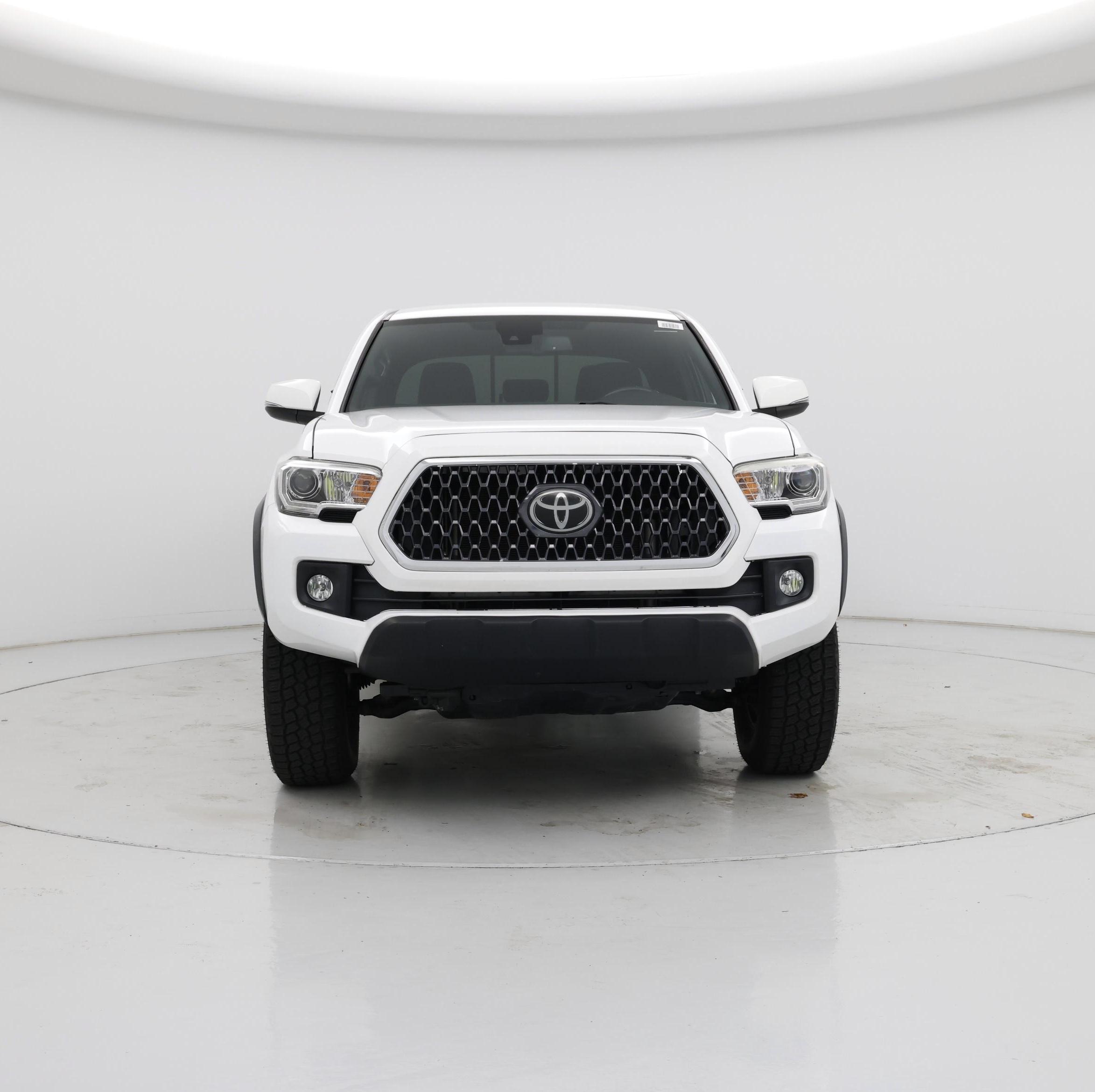 Thumbnail: 2019 Toyota Tacoma - 5