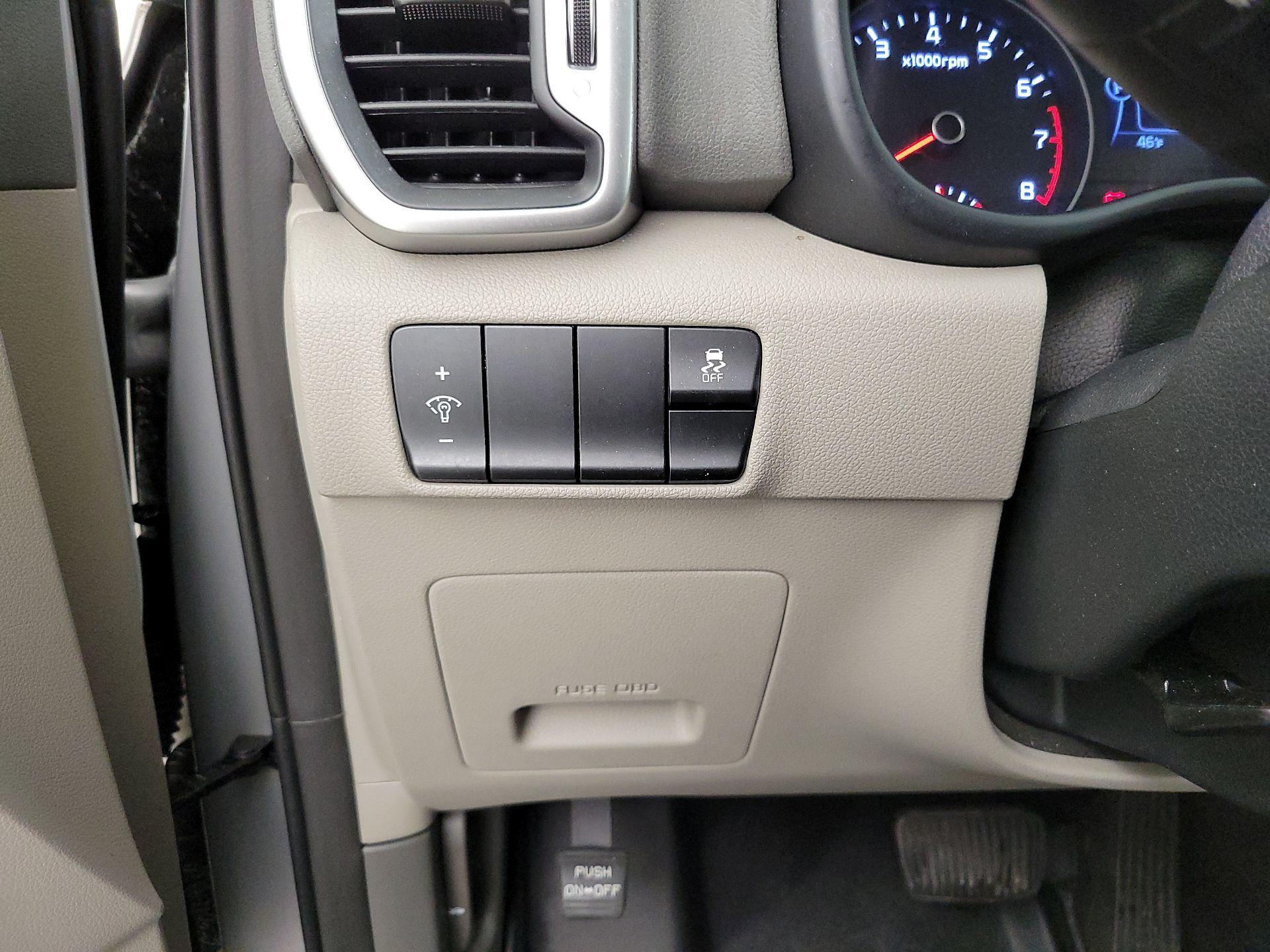 Thumbnail: 2019 Kia Sportage - 13