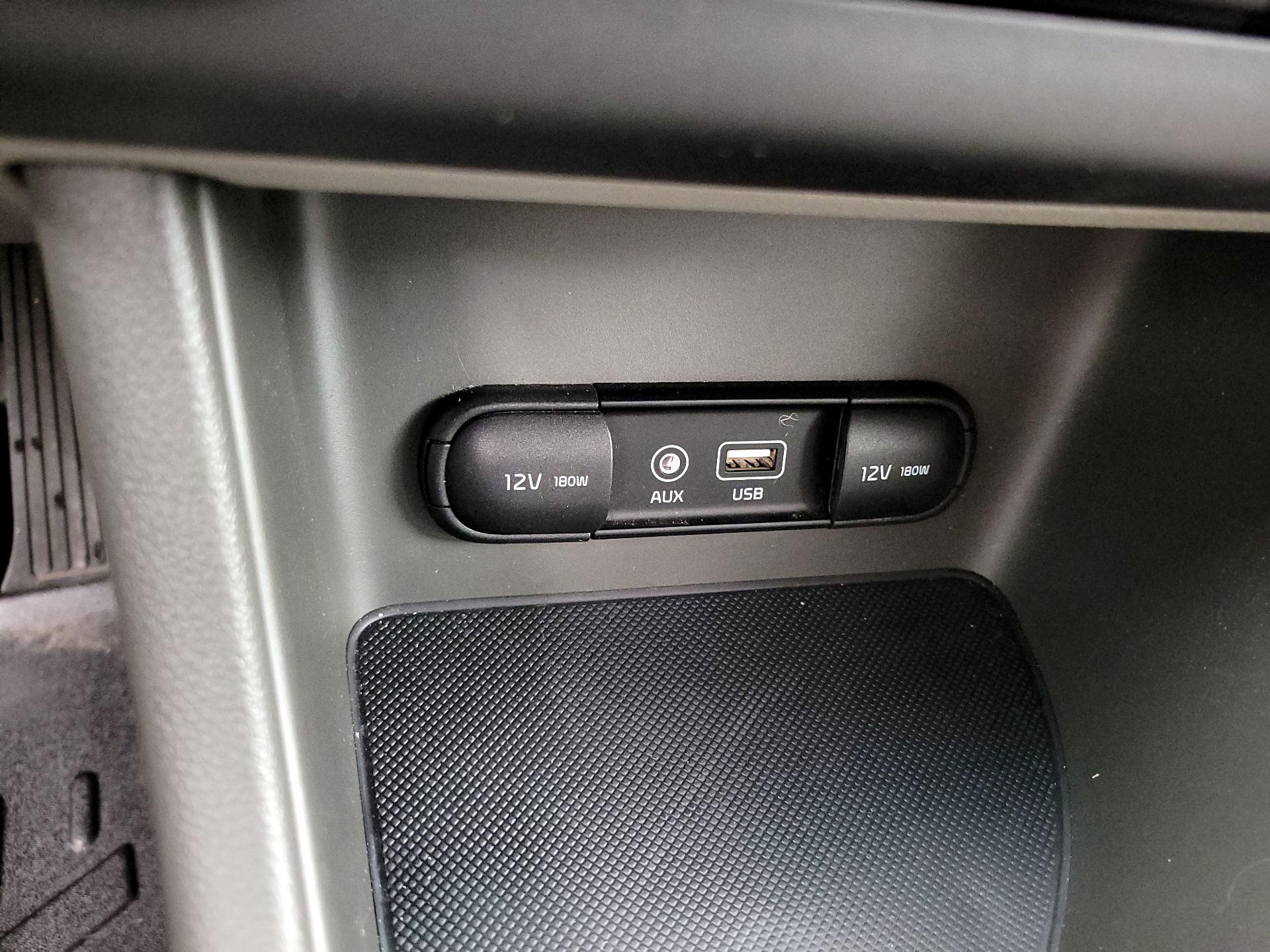 Thumbnail: 2019 Kia Sportage - 18