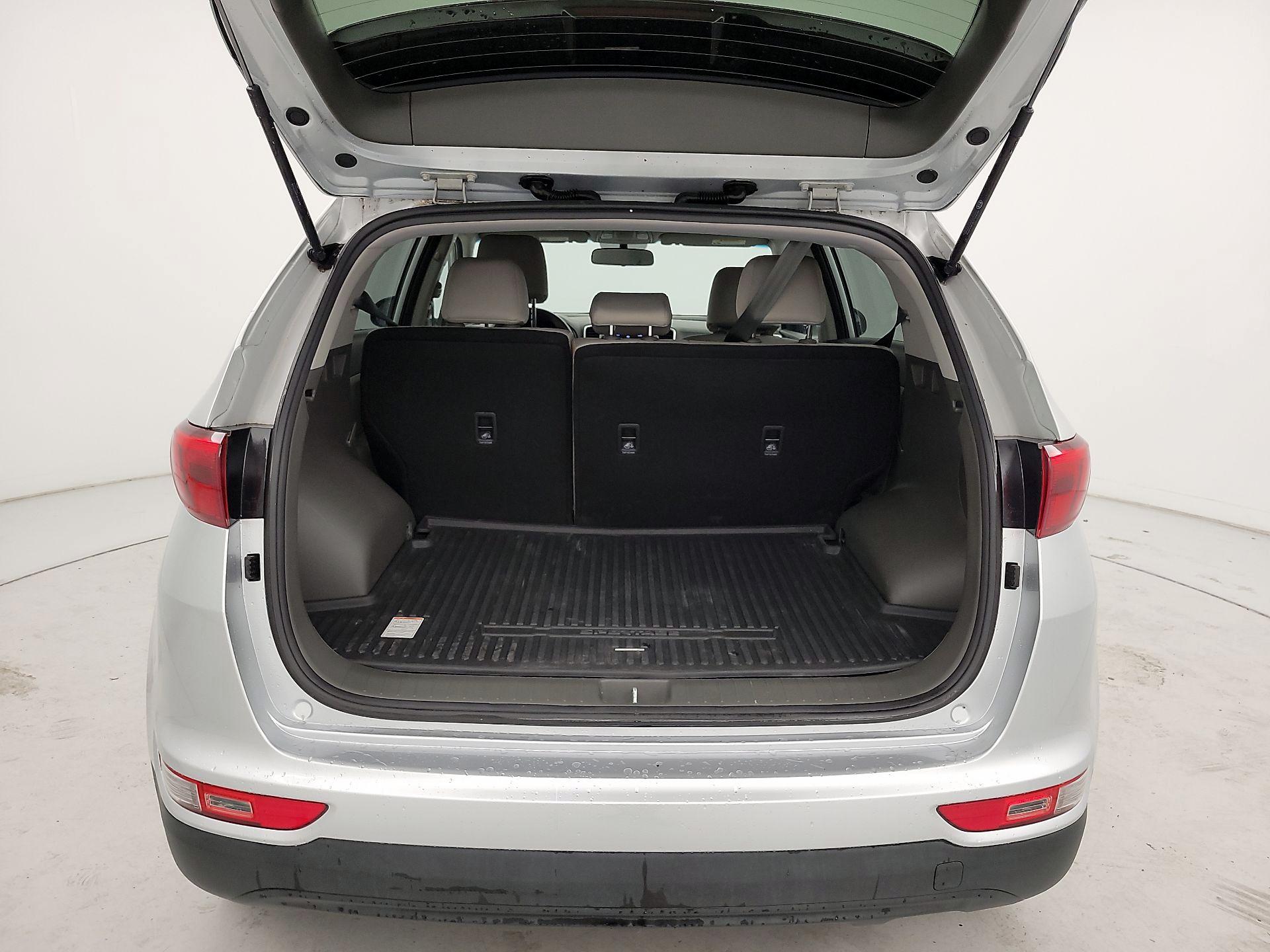 Thumbnail: 2019 Kia Sportage - 20