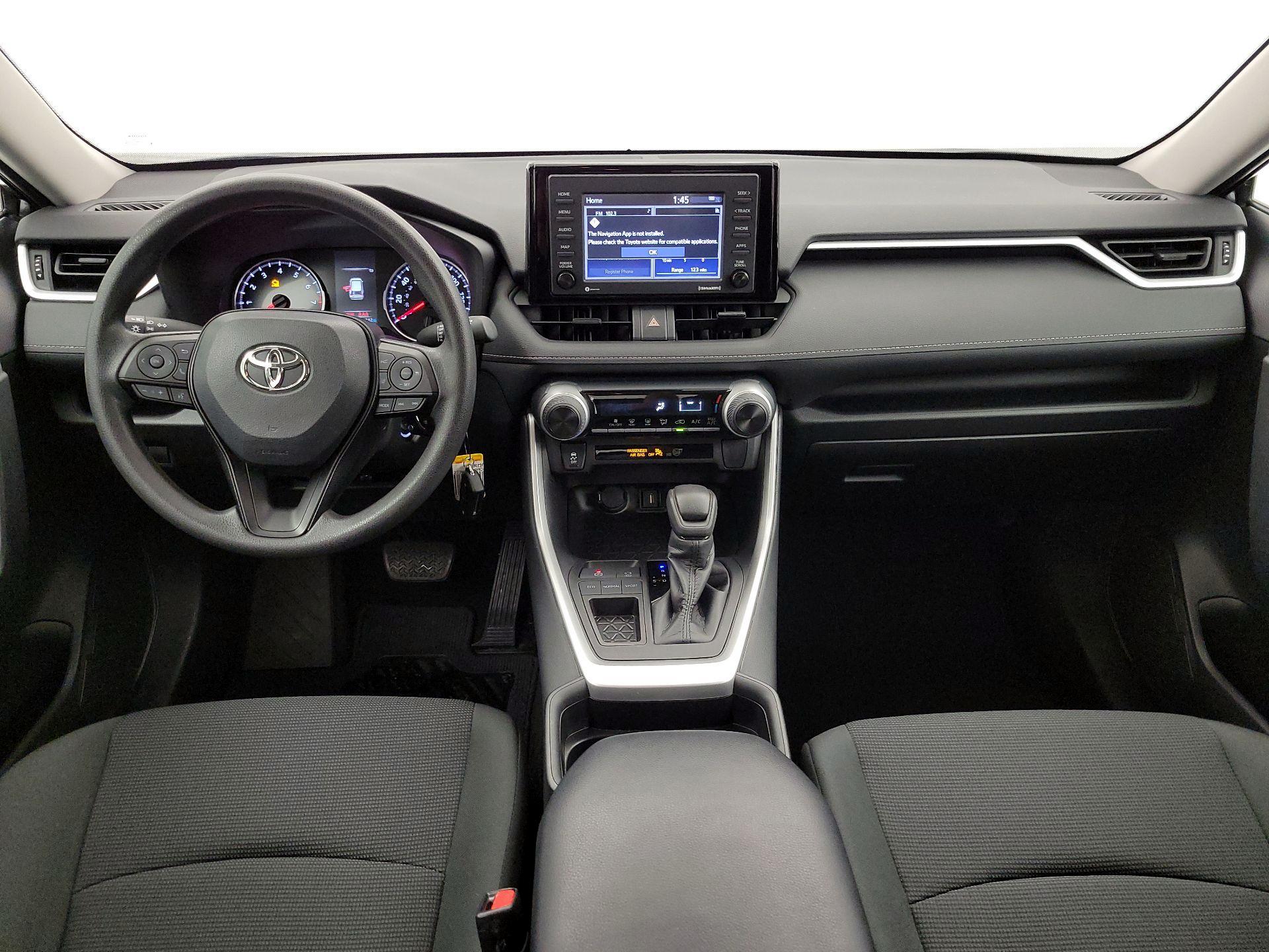 Thumbnail: 2021 Toyota RAV4 - 9