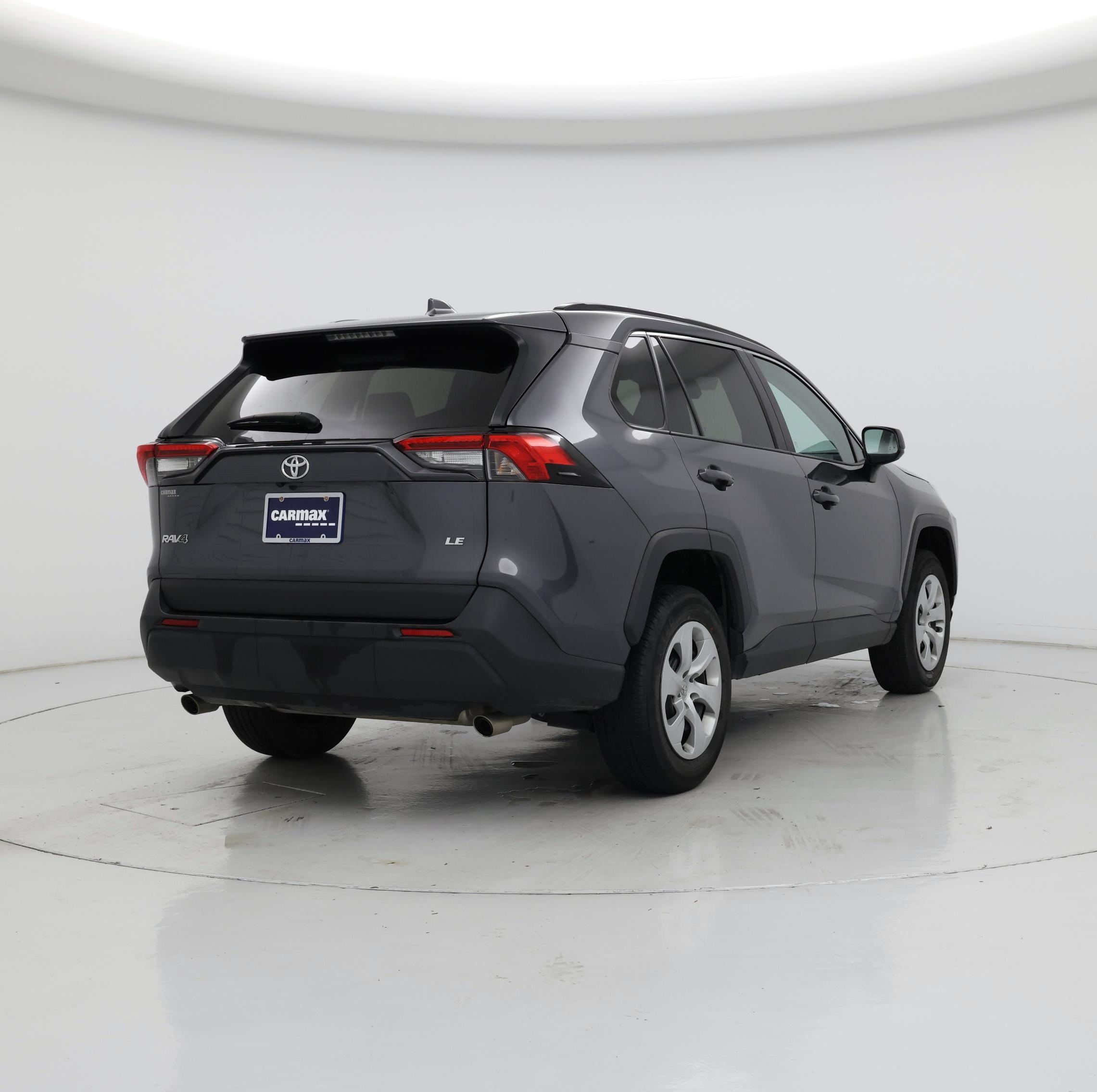 Thumbnail: 2021 Toyota RAV4 - 8