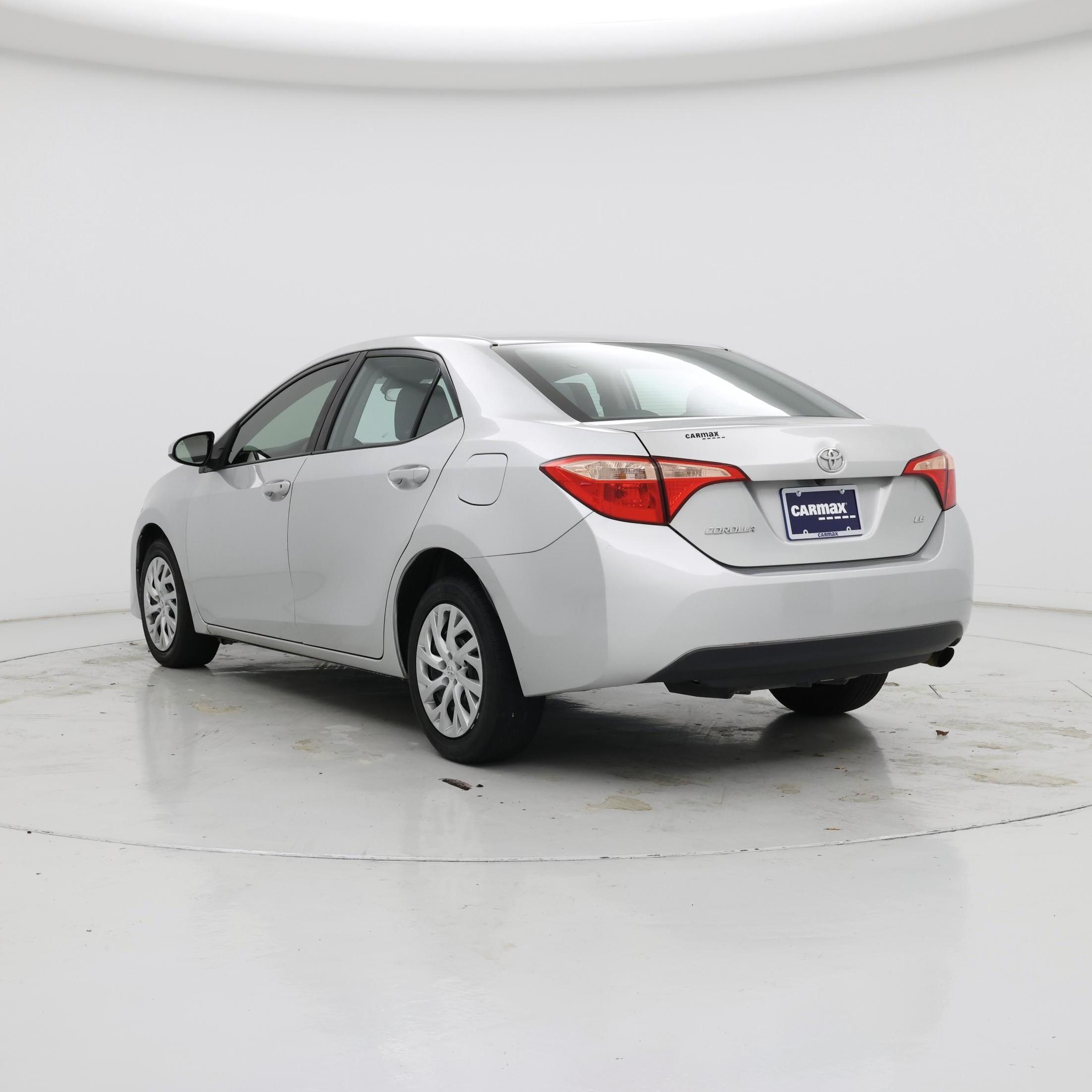 Thumbnail: 2018 Toyota Corolla - 2