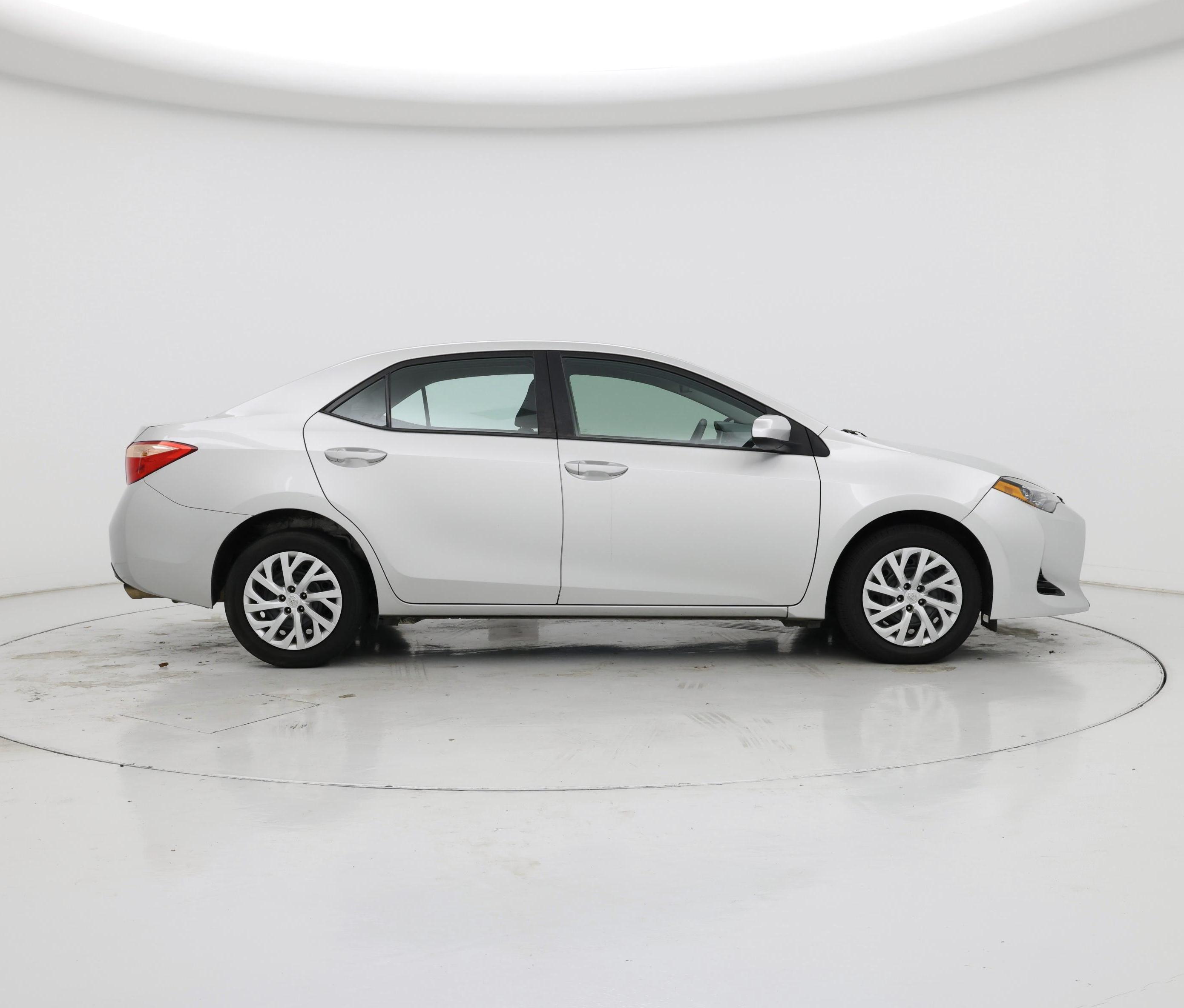 Thumbnail: 2018 Toyota Corolla - 7