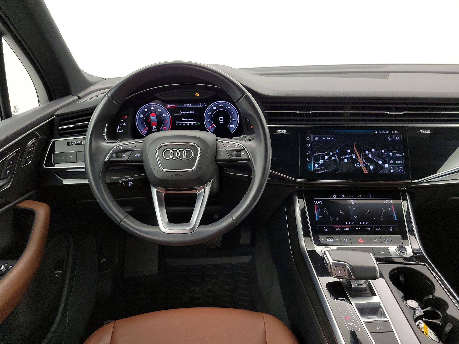 Thumbnail: 2020 Audi Q7 - 10