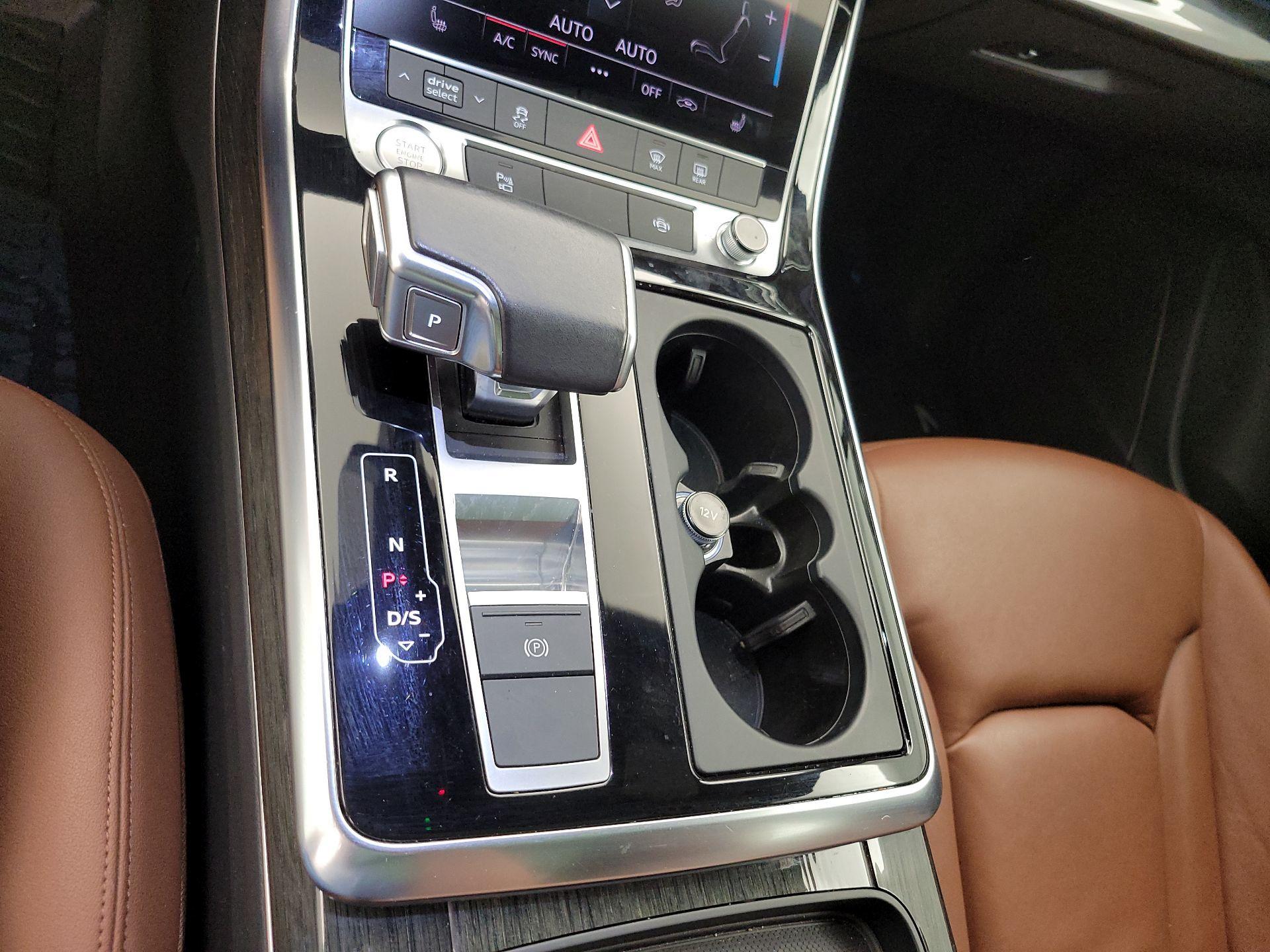 Thumbnail: 2020 Audi Q7 - 18