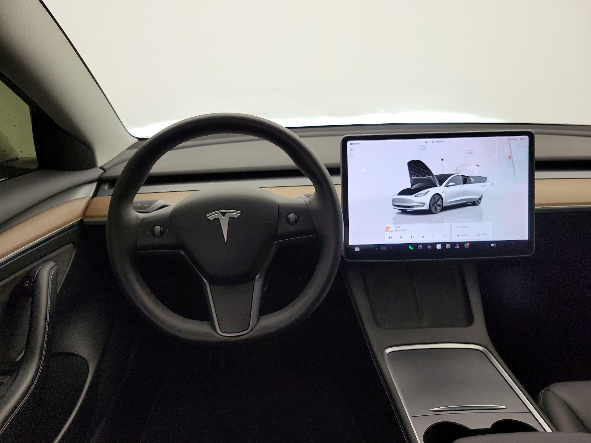 Thumbnail: 2022 Tesla Model 3 - 10