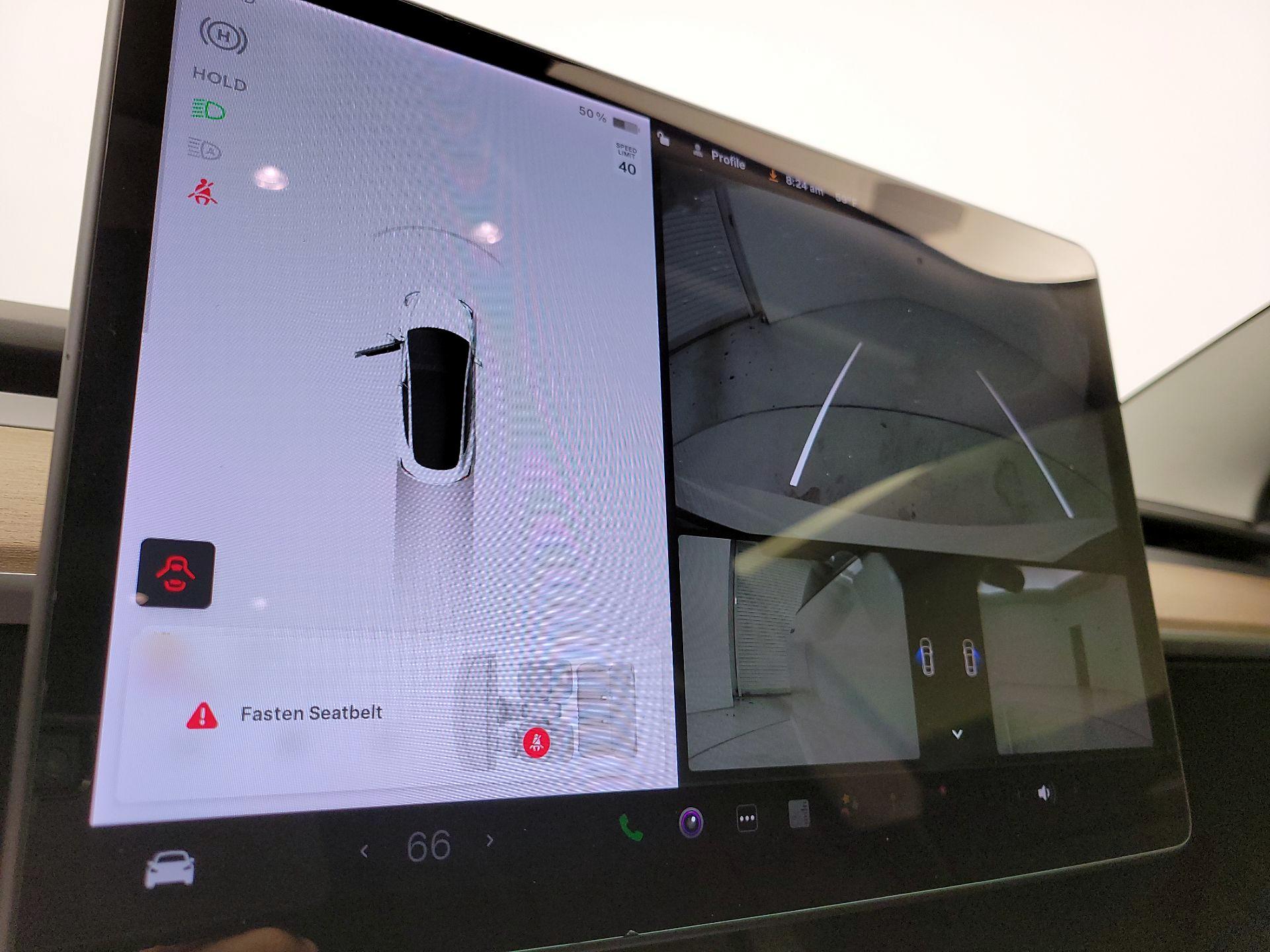 Thumbnail: 2022 Tesla Model 3 - 14