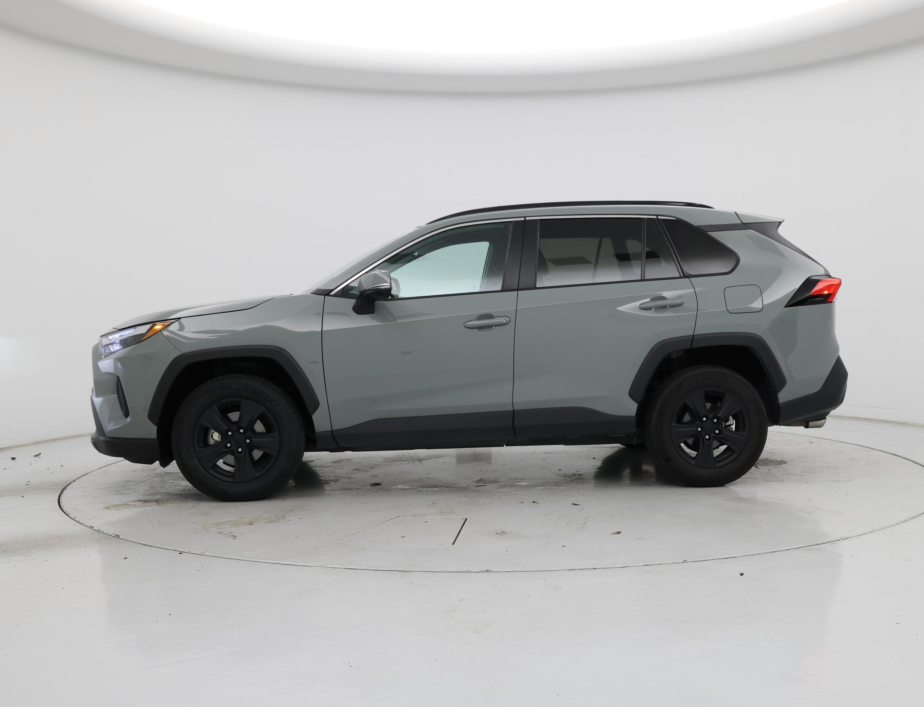 Thumbnail: 2023 Toyota RAV4 - 3