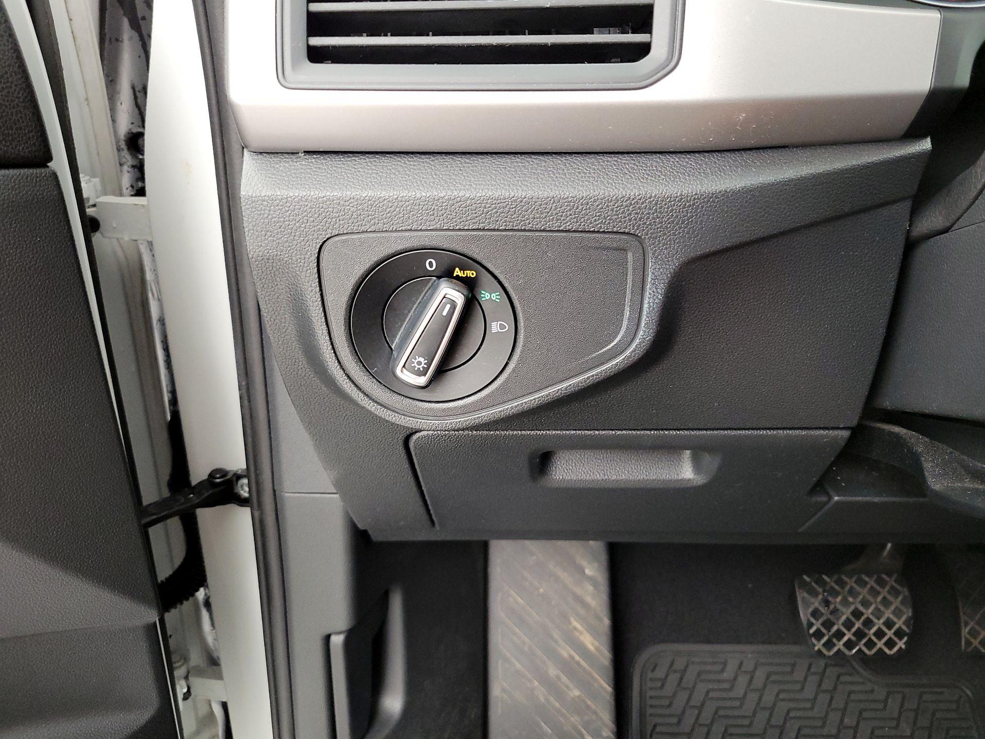 Thumbnail: 2020 Volkswagen Atlas - 13