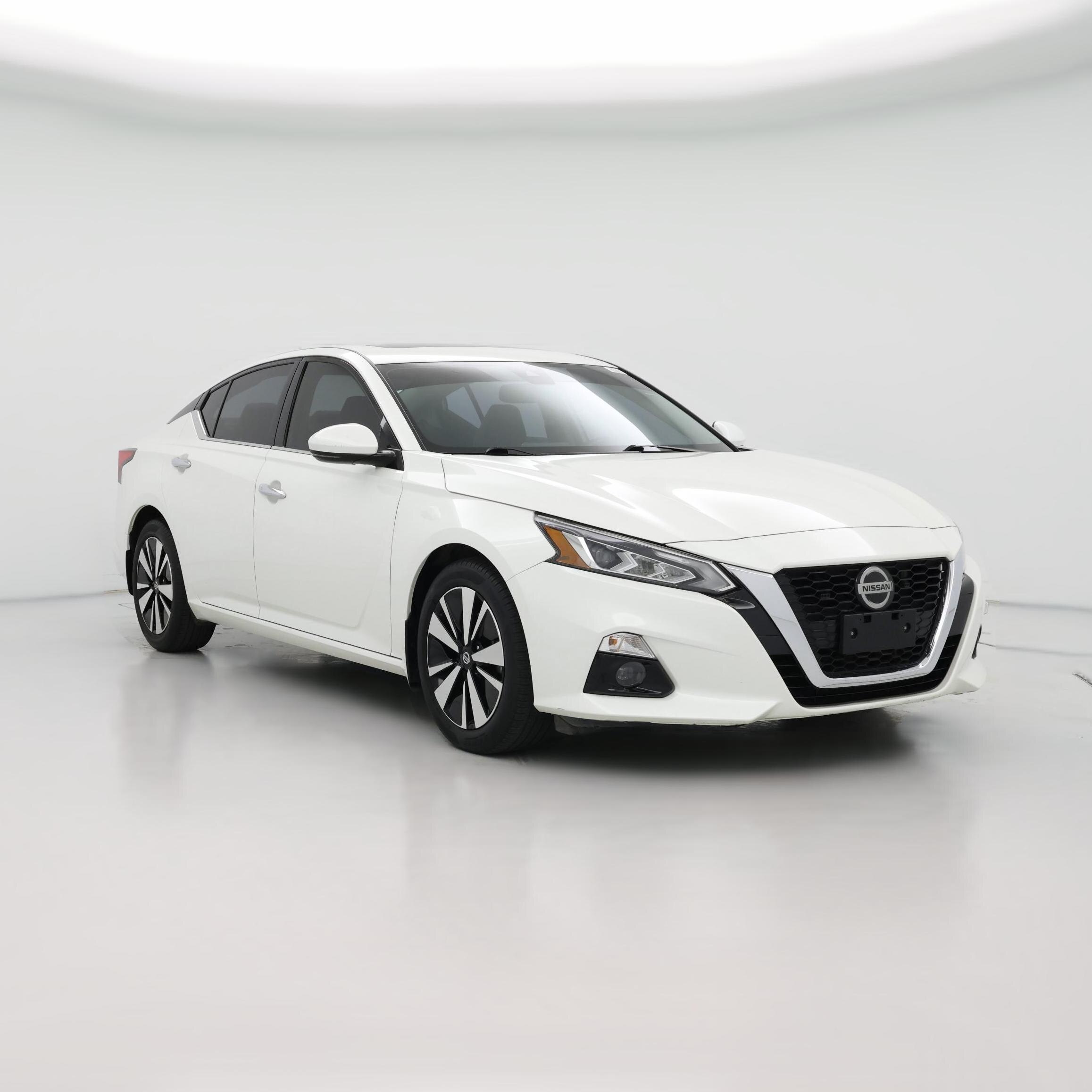 Thumbnail: 2019 Nissan Altima - 1