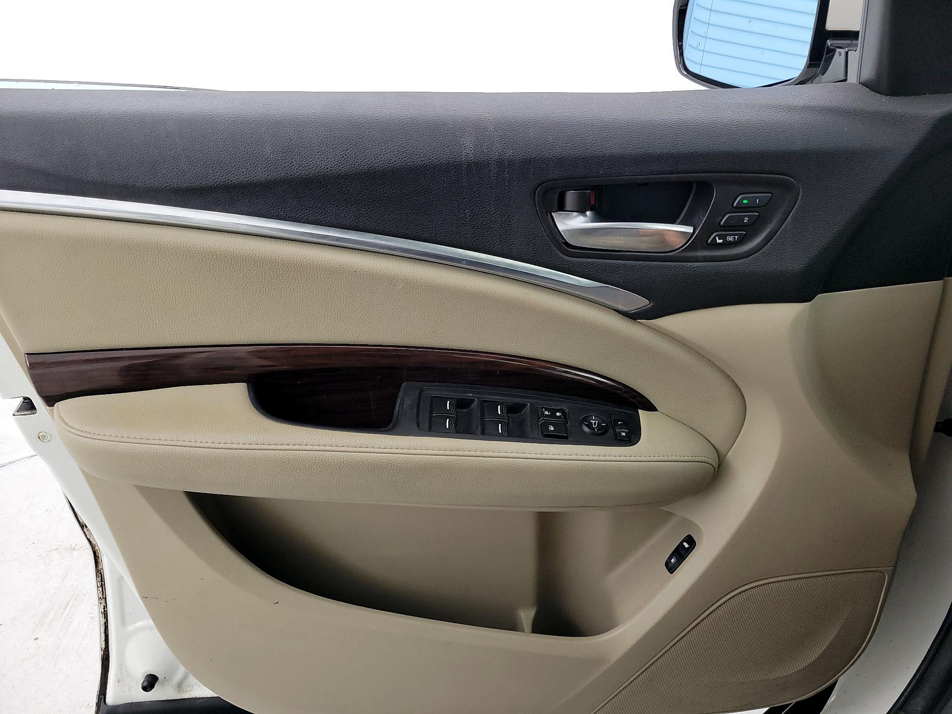 Thumbnail: 2016 Acura MDX - 12