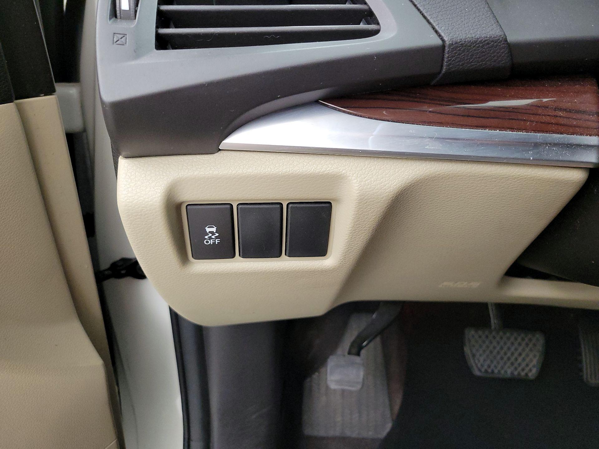 Thumbnail: 2016 Acura MDX - 13