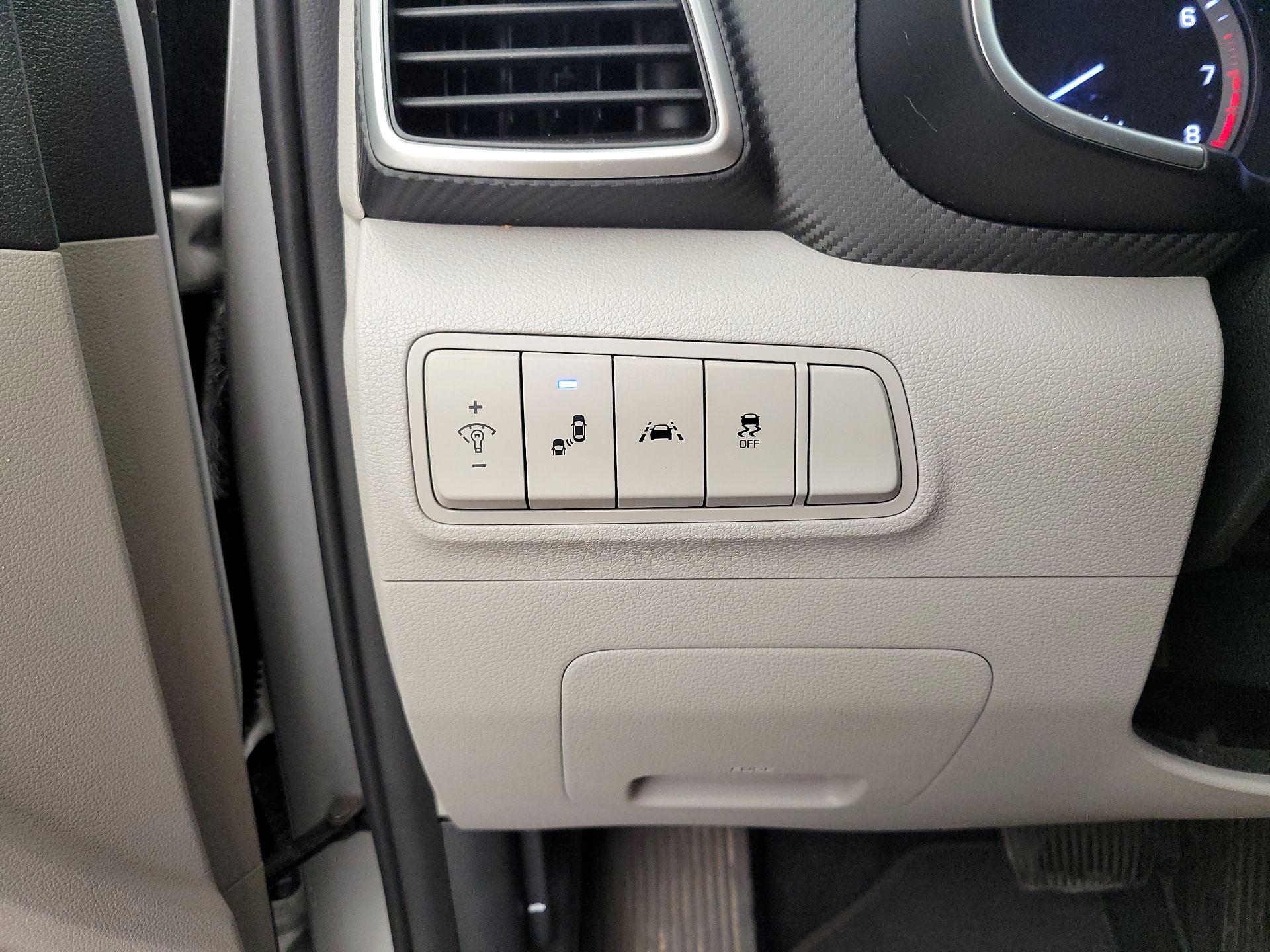 Thumbnail: 2019 Hyundai Tucson - 13