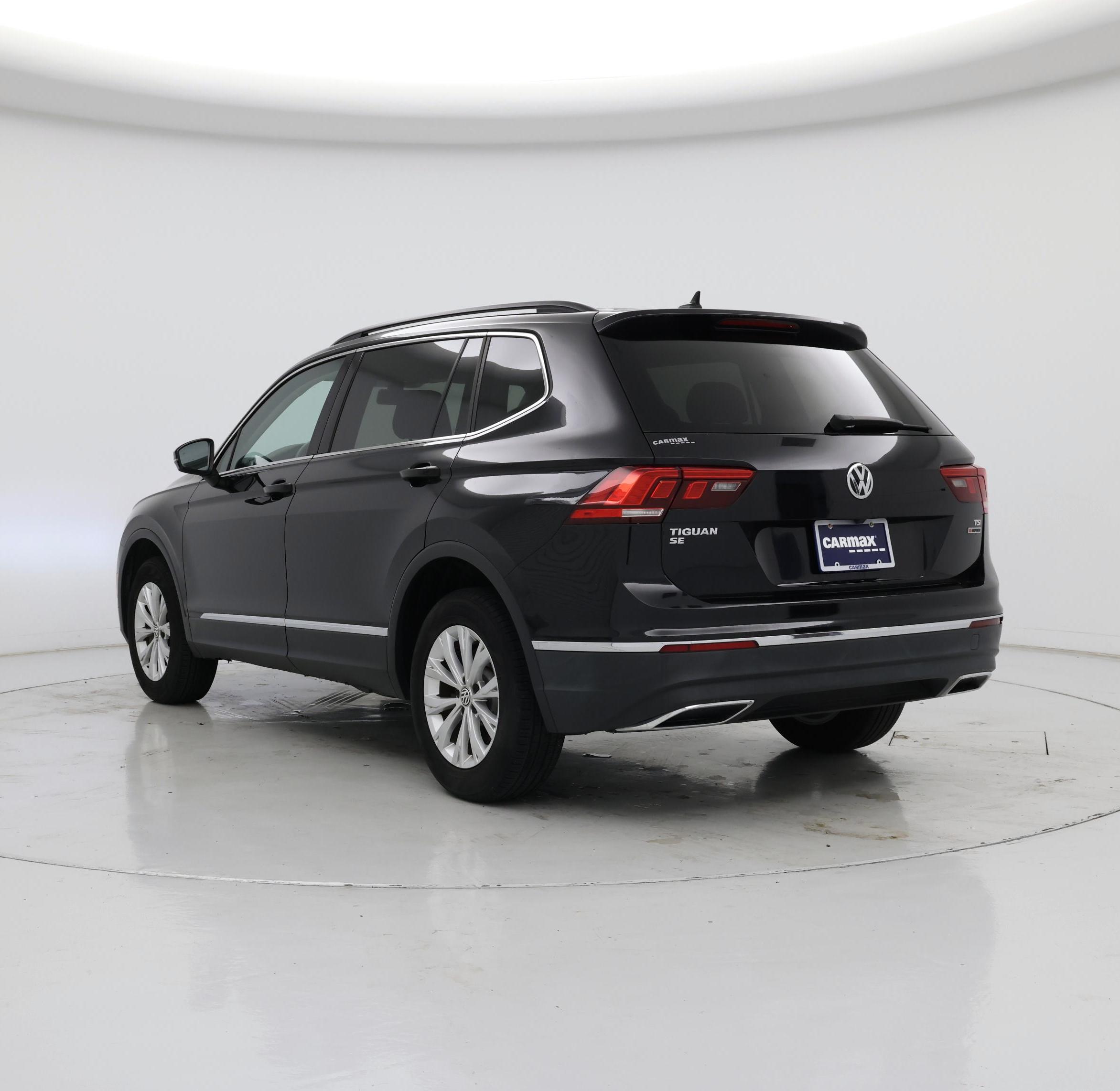 Thumbnail: 2018 Volkswagen Tiguan - 2