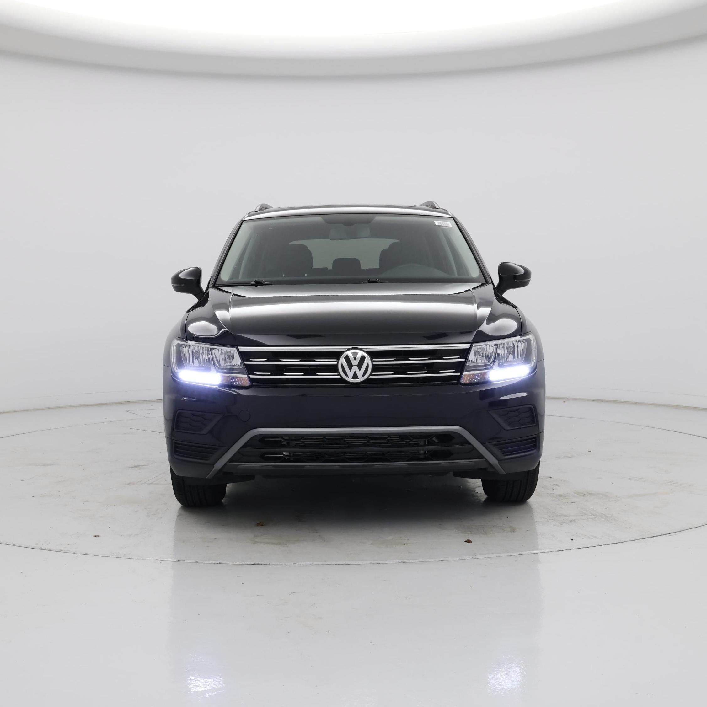 Thumbnail: 2018 Volkswagen Tiguan - 5